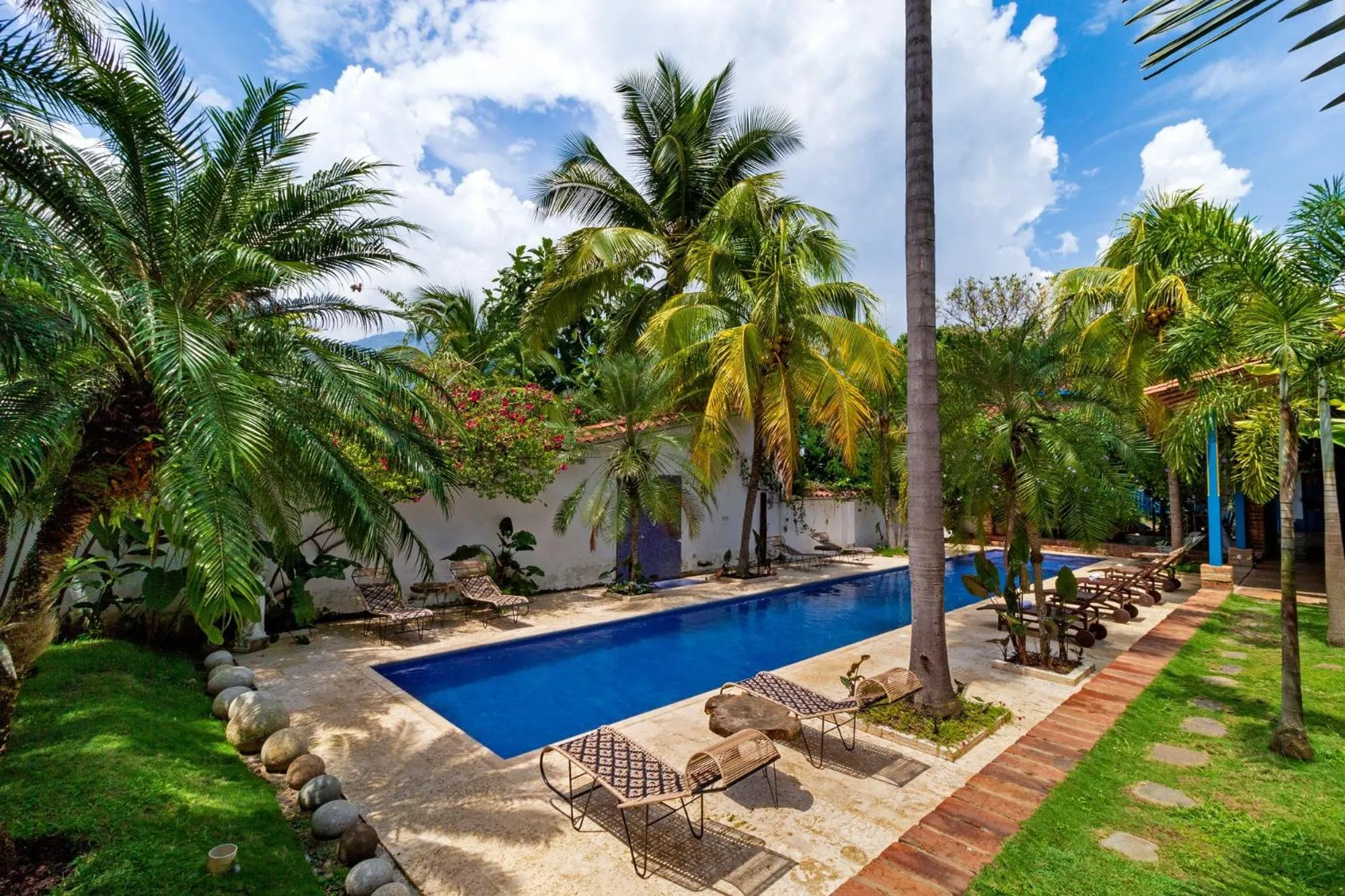 Swimming pool in Hotel Fundadores en Cauca Viejo Fundadores