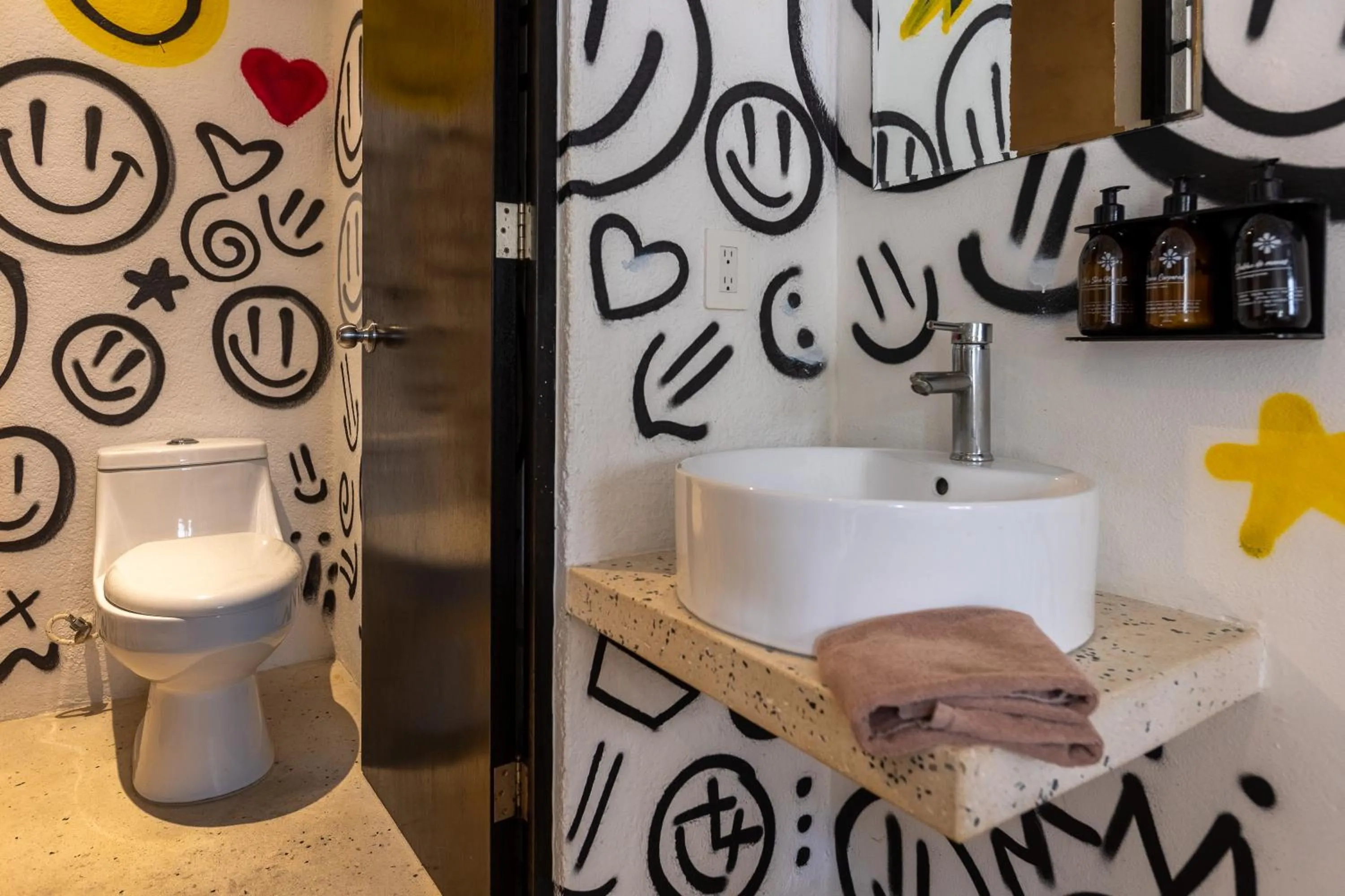 Toilet, Bed in Art Studios