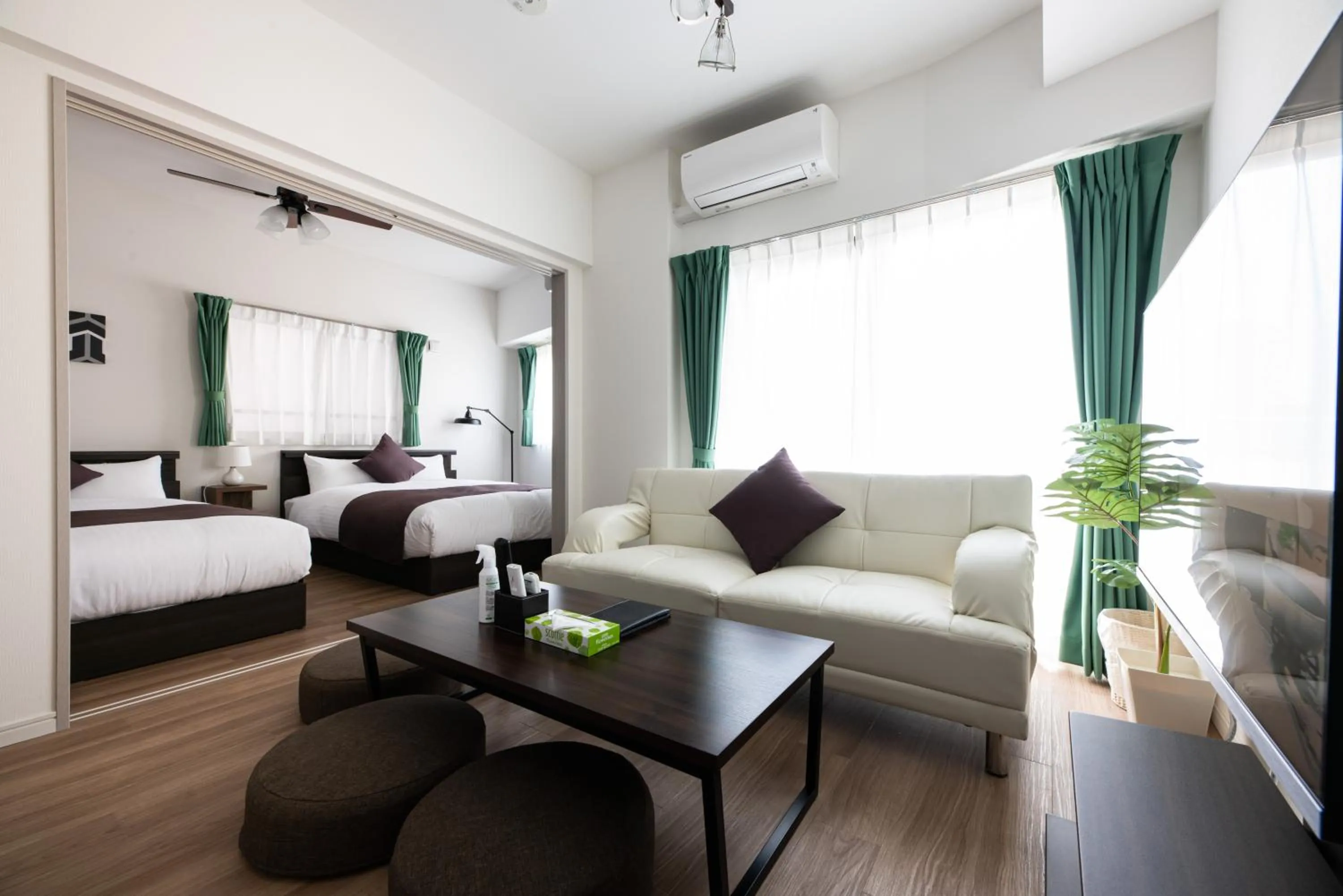 Bed in Grand Inn Canalside