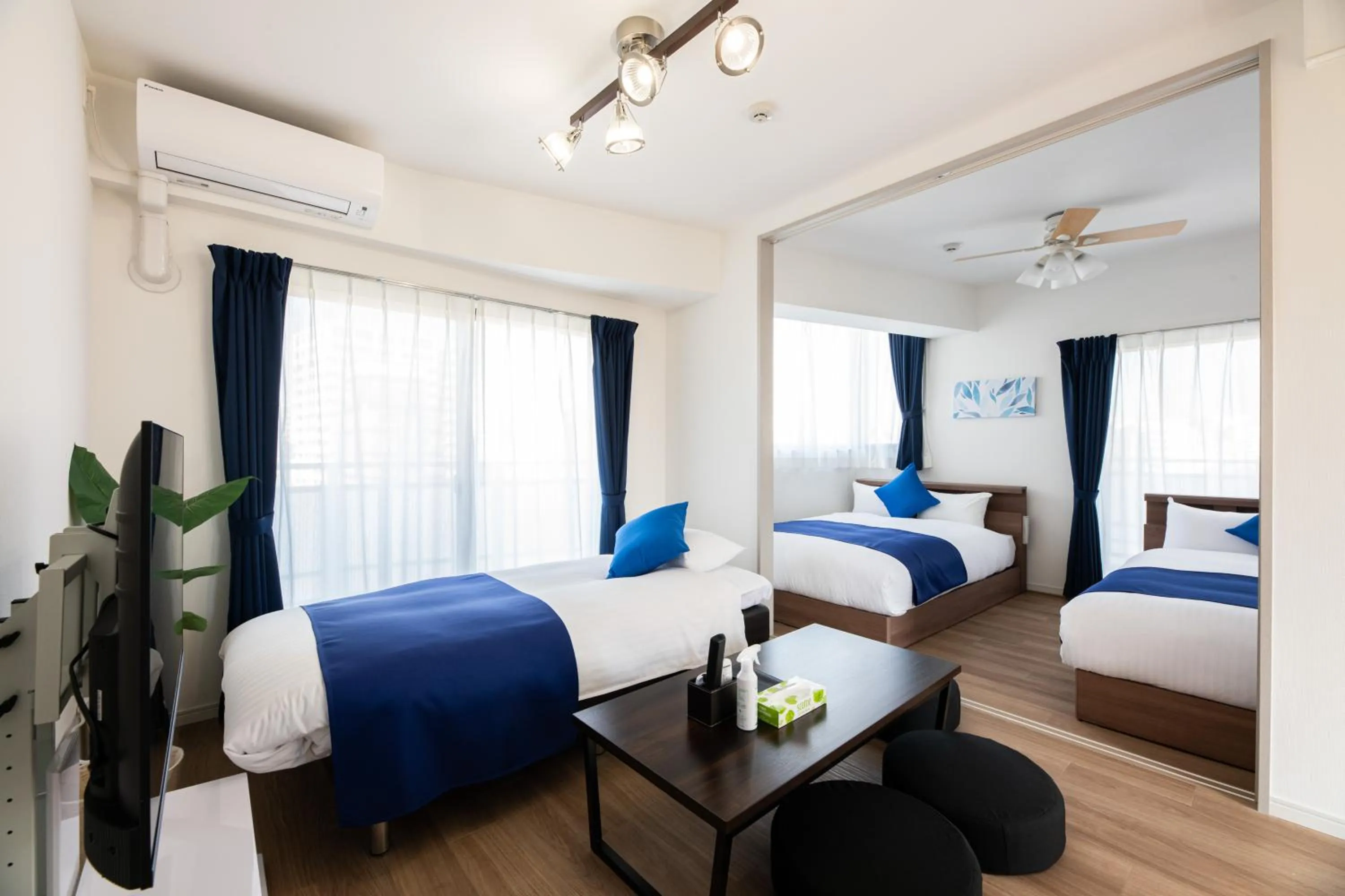 Bed in Grand Inn Canalside