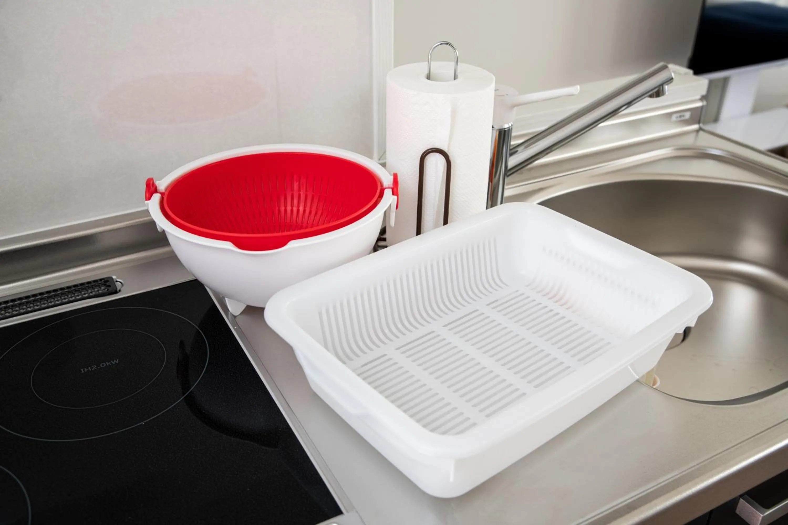 Kitchen or kitchenette in Grand Inn Canalside