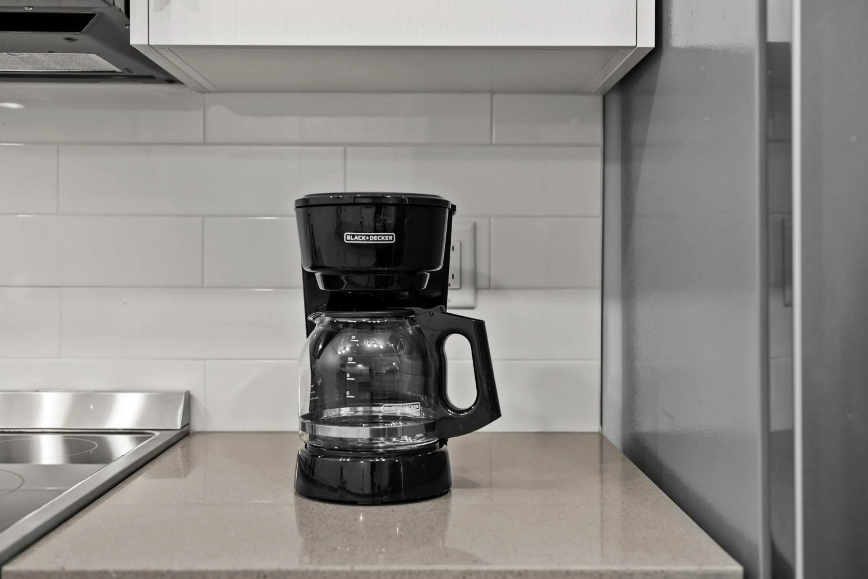 Coffee/tea facilities in GLOBALSTAY New Apartments in Cranbrook Free street parking