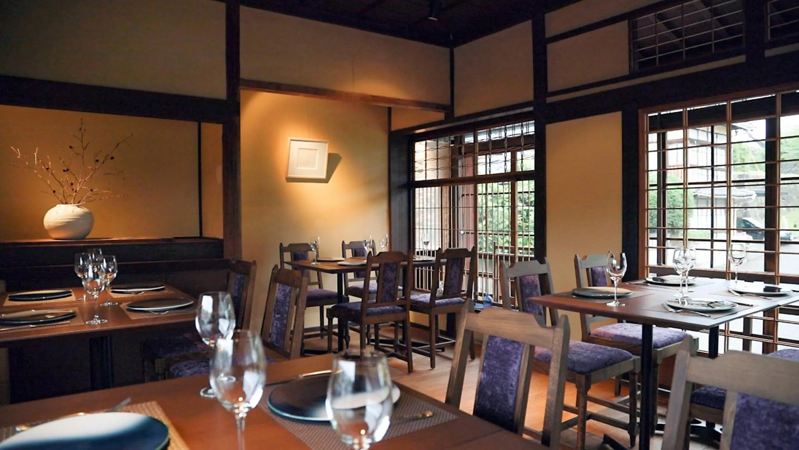 Restaurant/places to eat in NIPPONIA HOTEL Ozu Castle Town