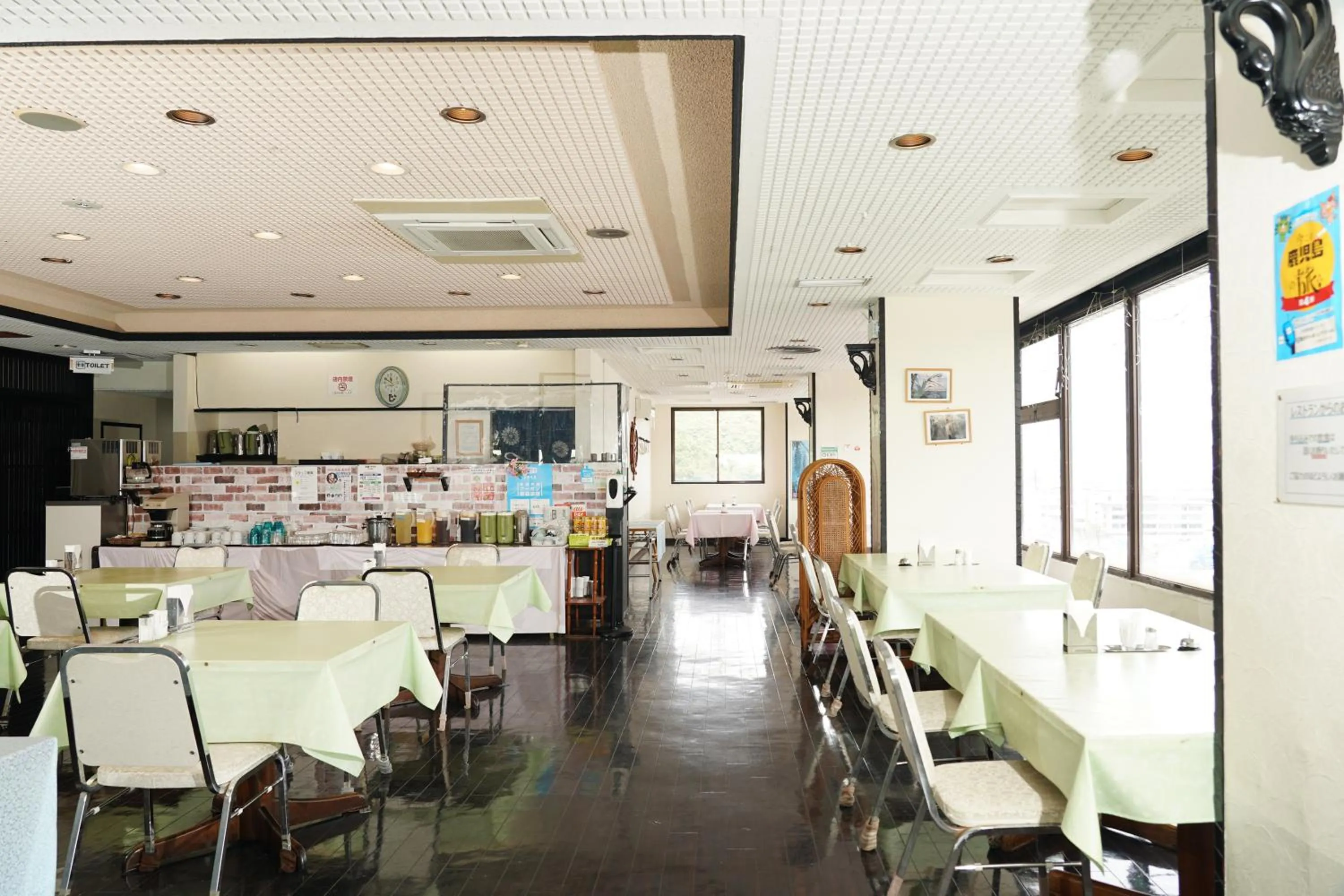 Restaurant/places to eat in Amami Port Tower Hotel