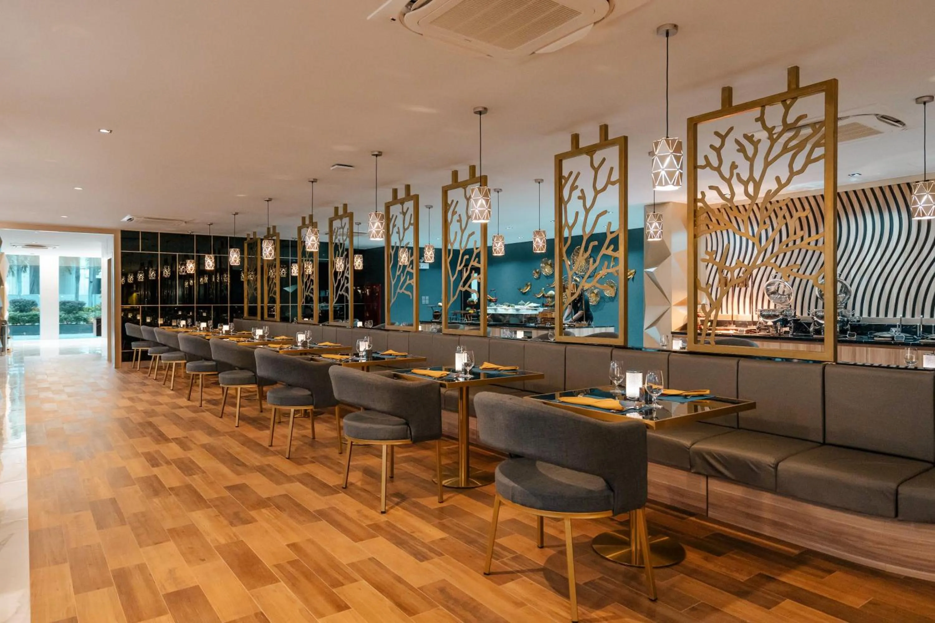 Restaurant/places to eat in Wekata Luxury