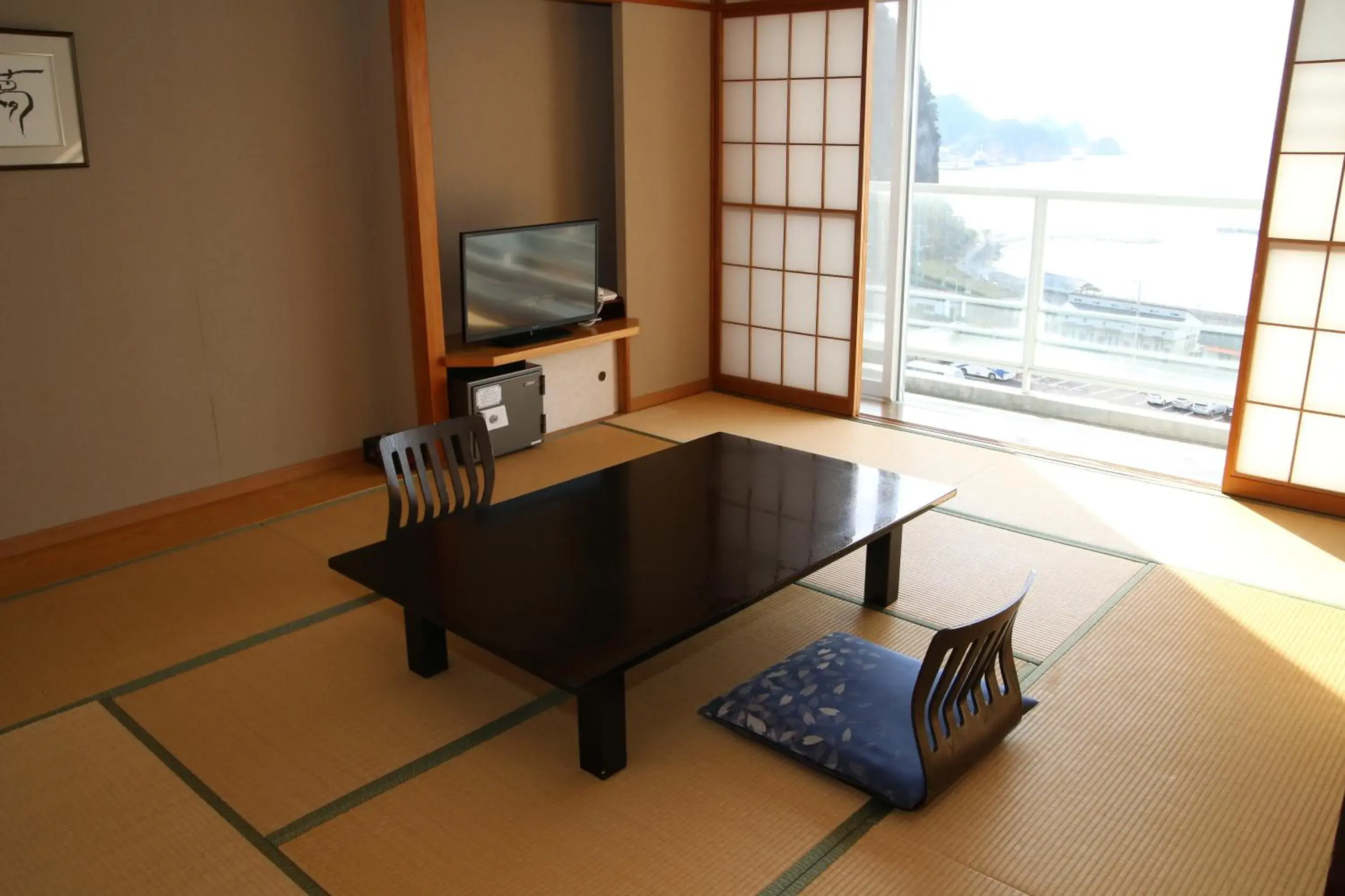 Family Room with Bathroom - single occupancy in Nishiizu Crystal View Hotel Family Room with Bathroom - single occupancy in Nishiizu Crystal View Hotel
