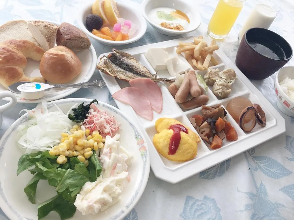 Food and drinks in Nishiizu Crystal View Hotel