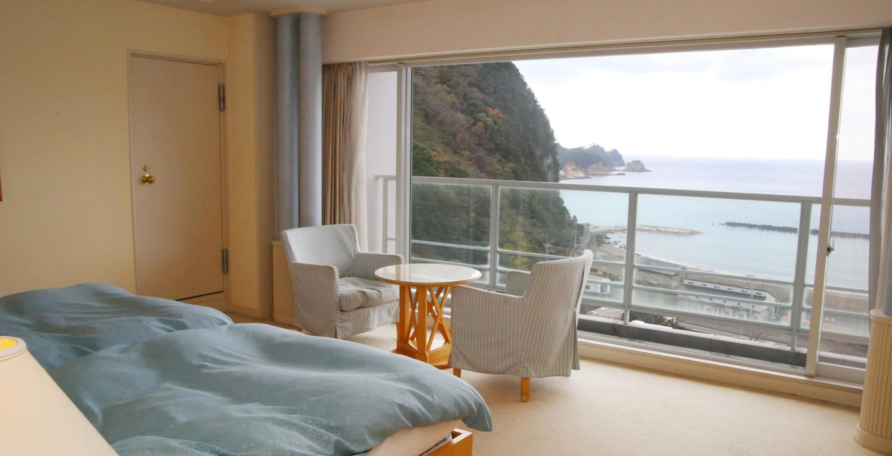 Nishiizu Crystal View Hotel