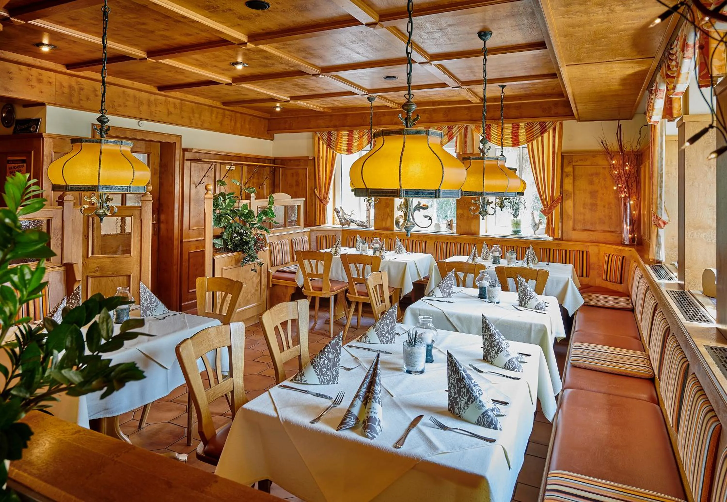 Restaurant/places to eat in Hotel Gasthof zur Post