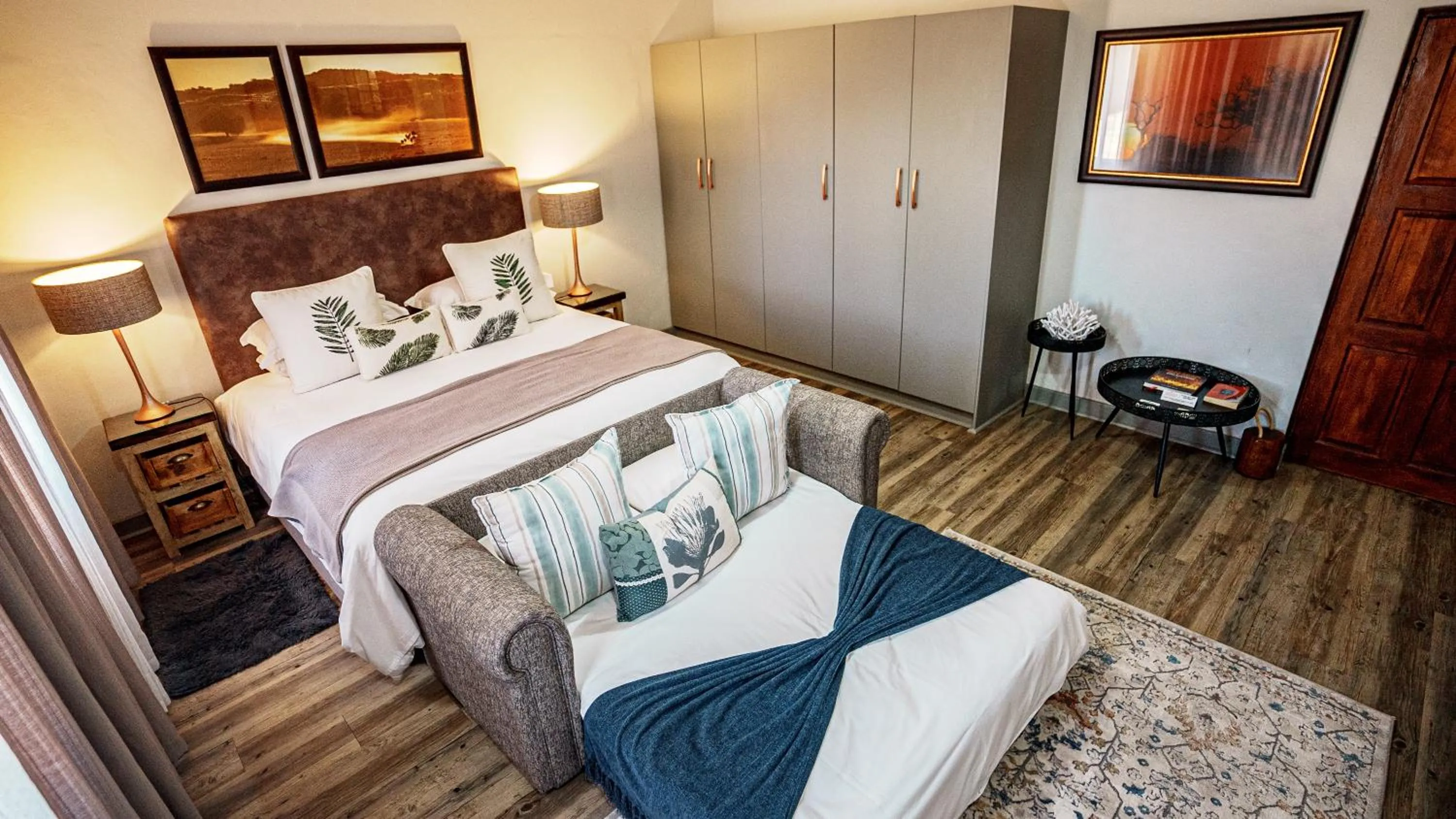 Photo of the whole room, Bed in Jonkershoek Guest Farm