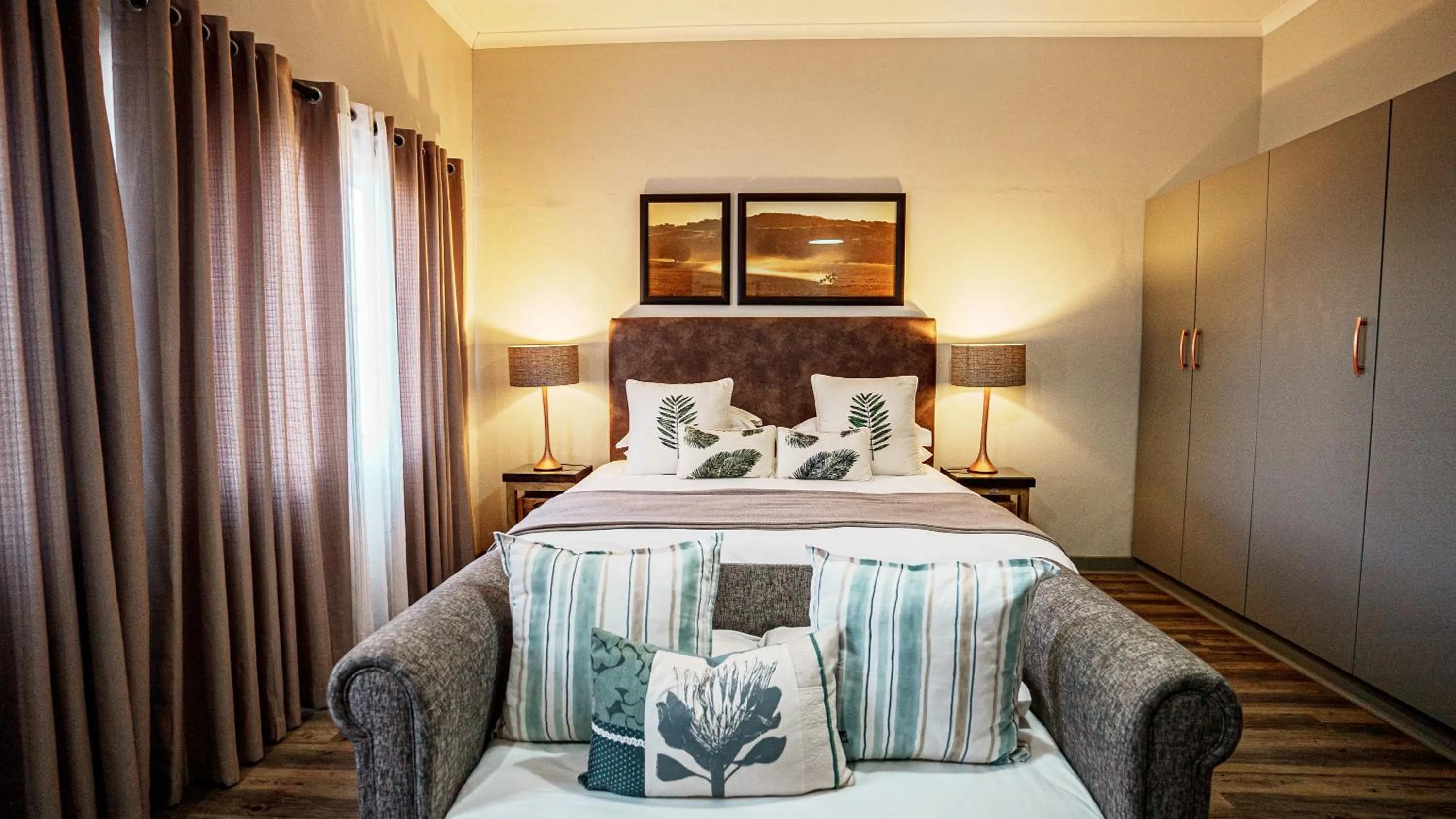 Photo of the whole room, Bed in Jonkershoek Guest Farm