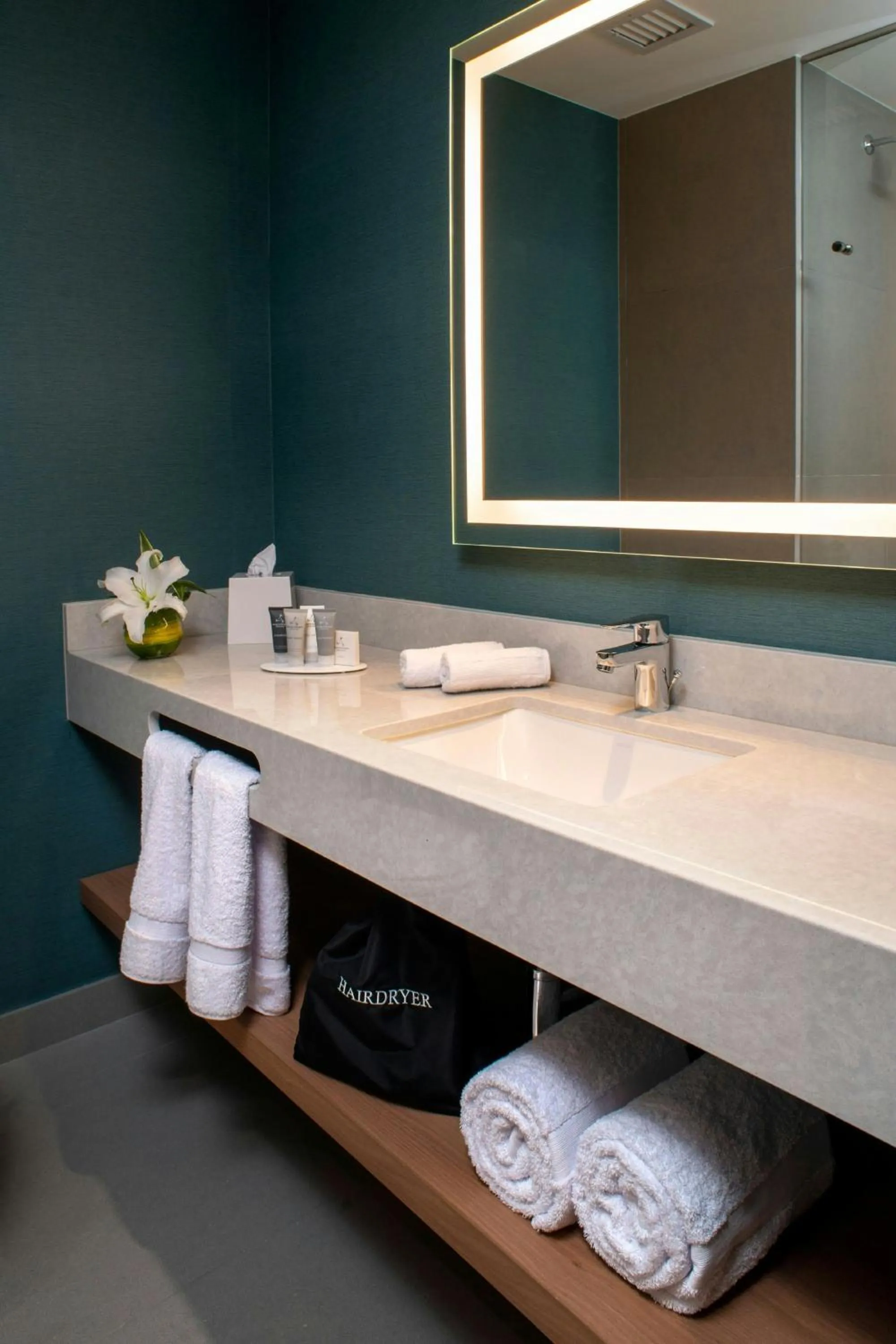 Bathroom in Fairfield by Marriott Lima Miraflores