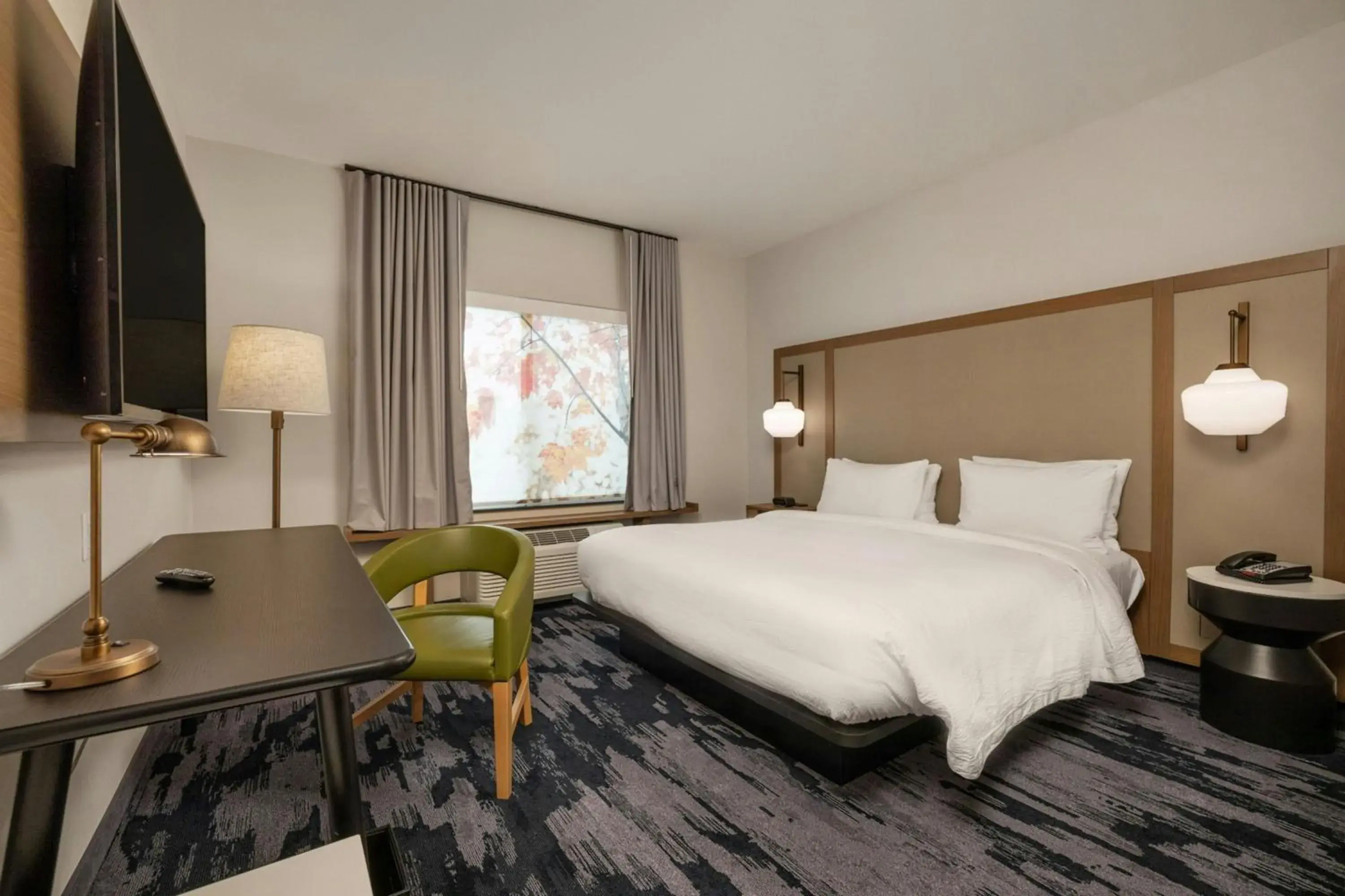 Guest Room, 1 King in Fairfield Inn & Suites by Marriott Lodi Guest Room, 1 King in Fairfield Inn & Suites by Marriott Lodi