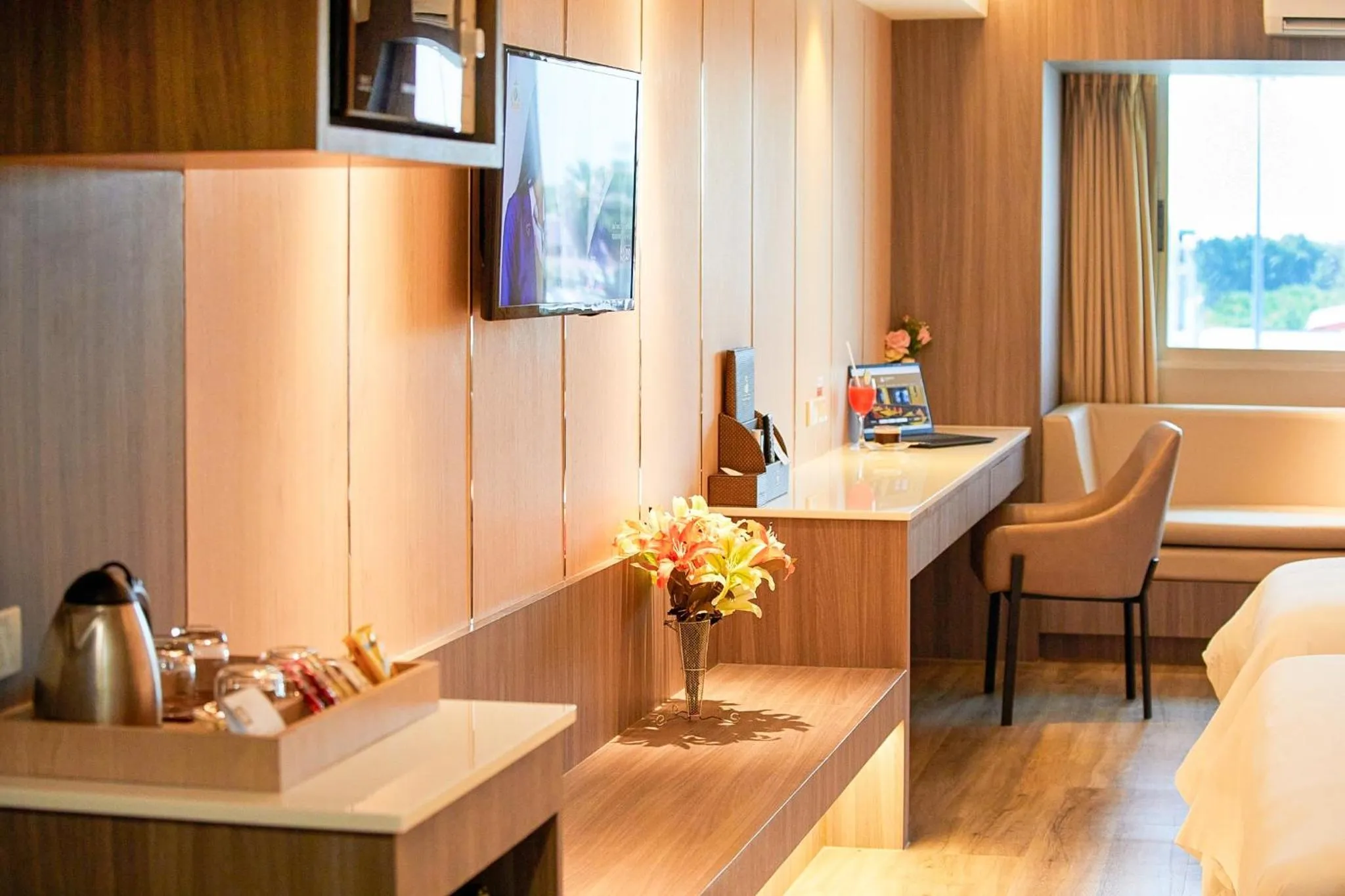 Golden City Rayong Hotel