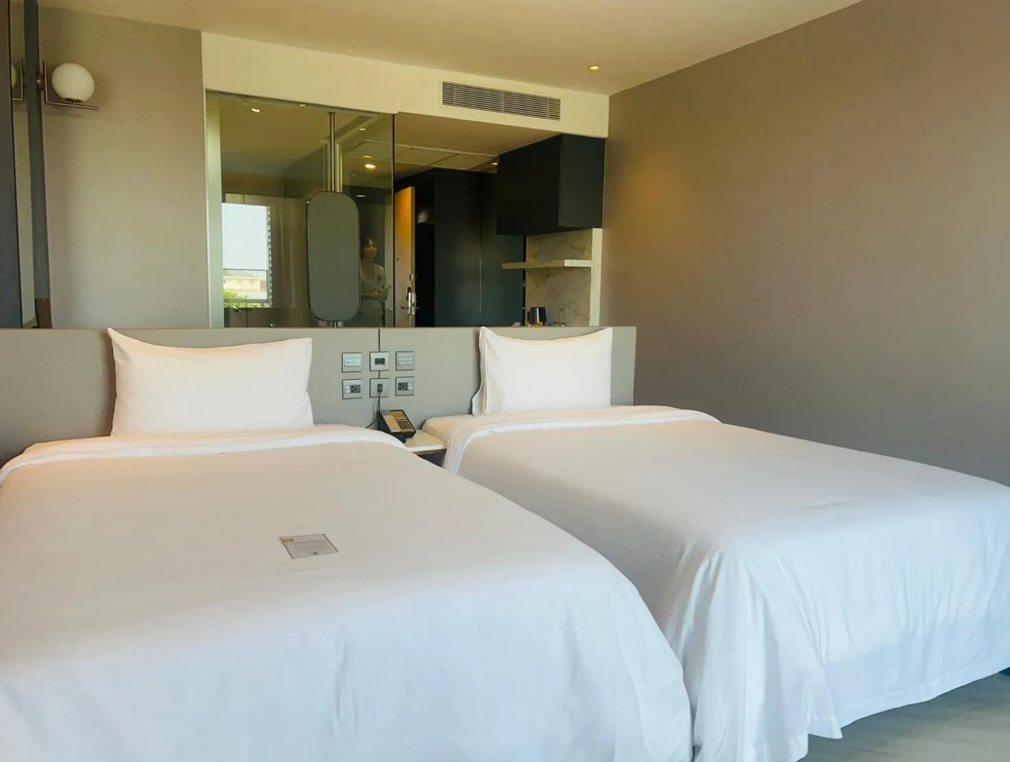 Bedroom, Bed in Golden City Rayong Hotel