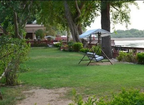 Day in Gajner Palace-Heritage by HRH Group of Hotels