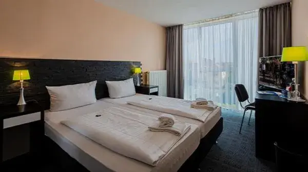 Standard Double Room - single occupancy in PANORAMA HOTEL in Neustadt an der Weinstraße Standard Double Room - single occupancy in PANORAMA HOTEL in Neustadt an der Weinstraße