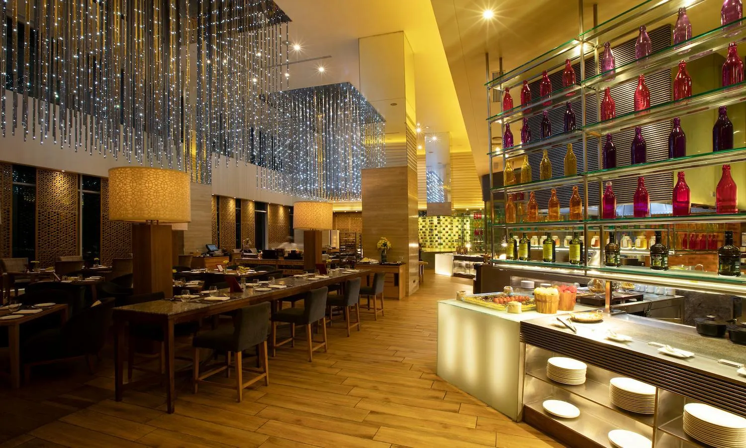 Restaurant/places to eat in The Ritz-Carlton, Bangalore