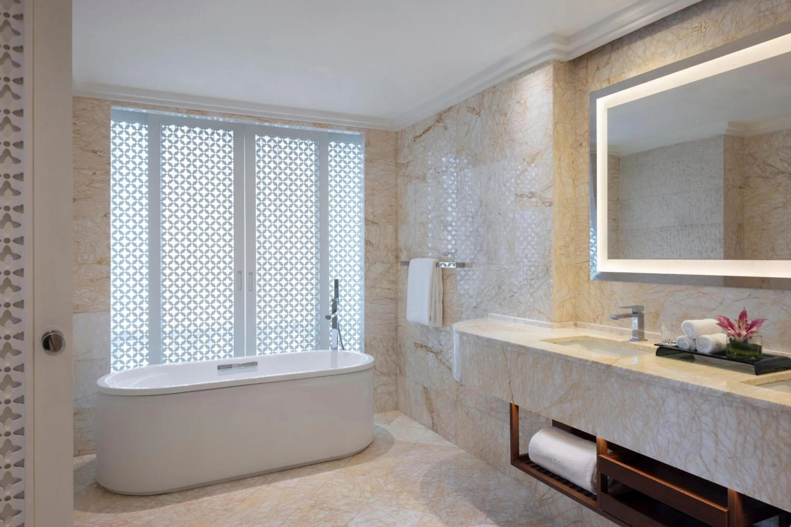 Bathroom in The Ritz-Carlton, Bangalore