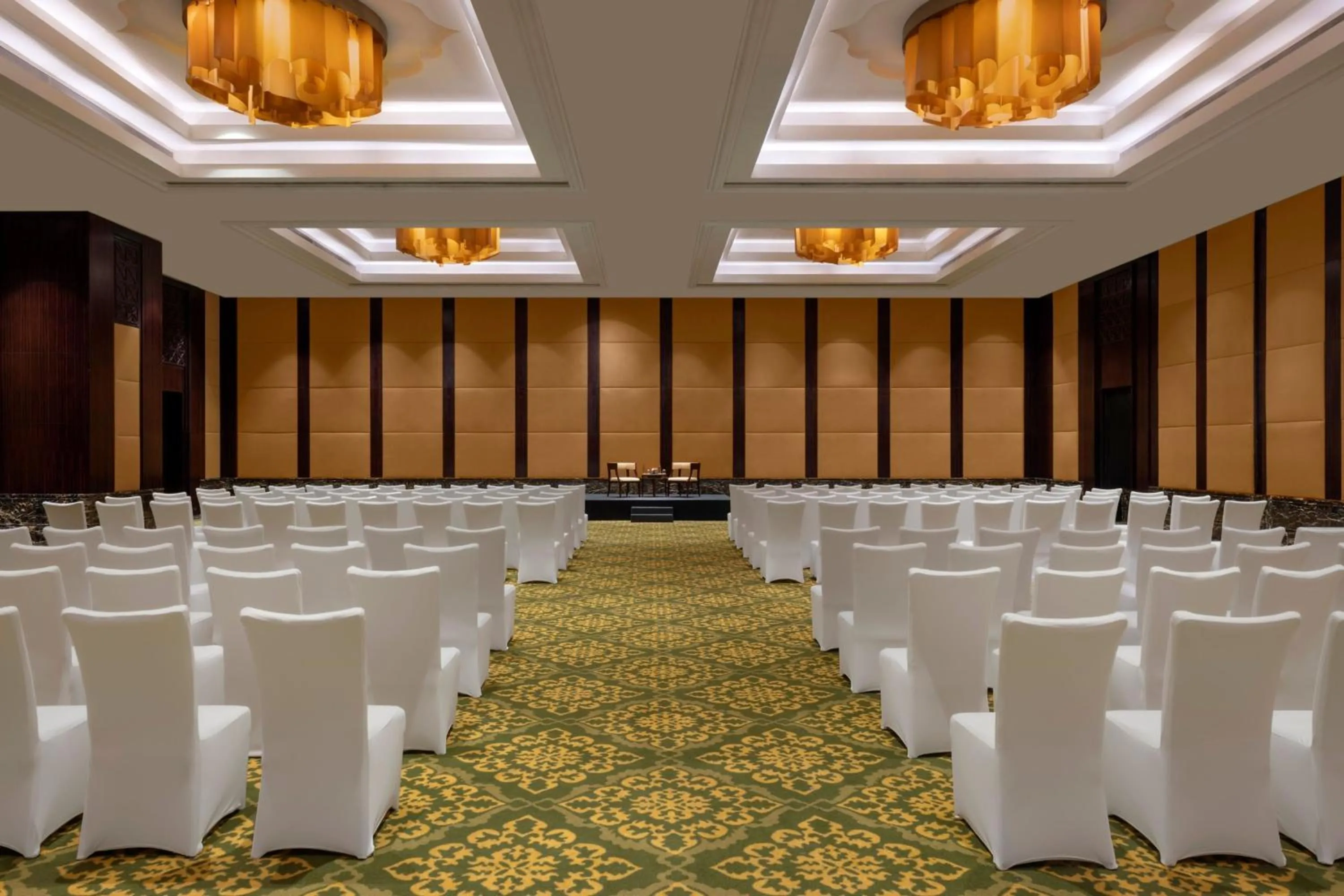 Meeting/conference room in The Ritz-Carlton, Bangalore