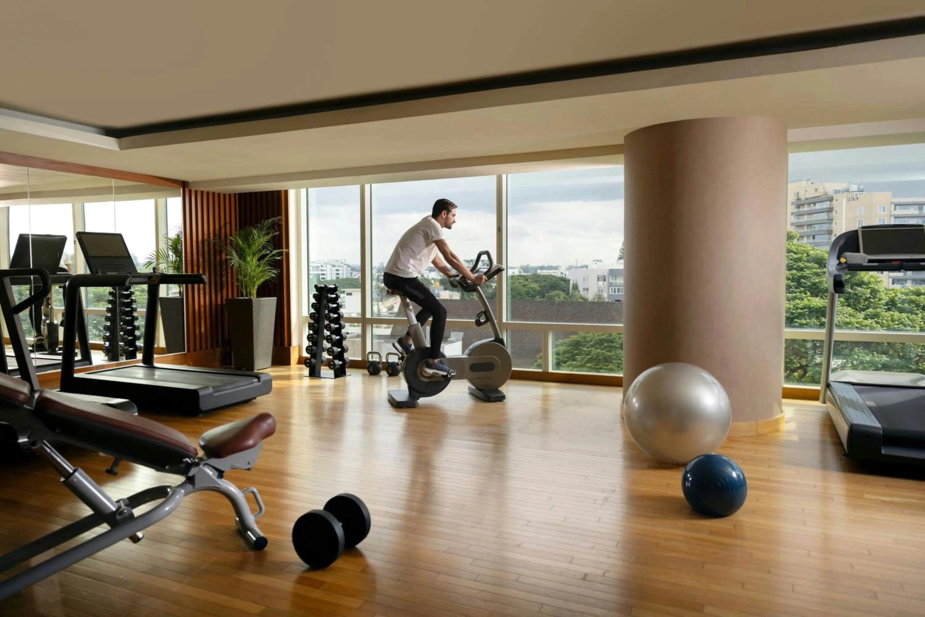 Fitness centre/facilities in The Ritz-Carlton, Bangalore