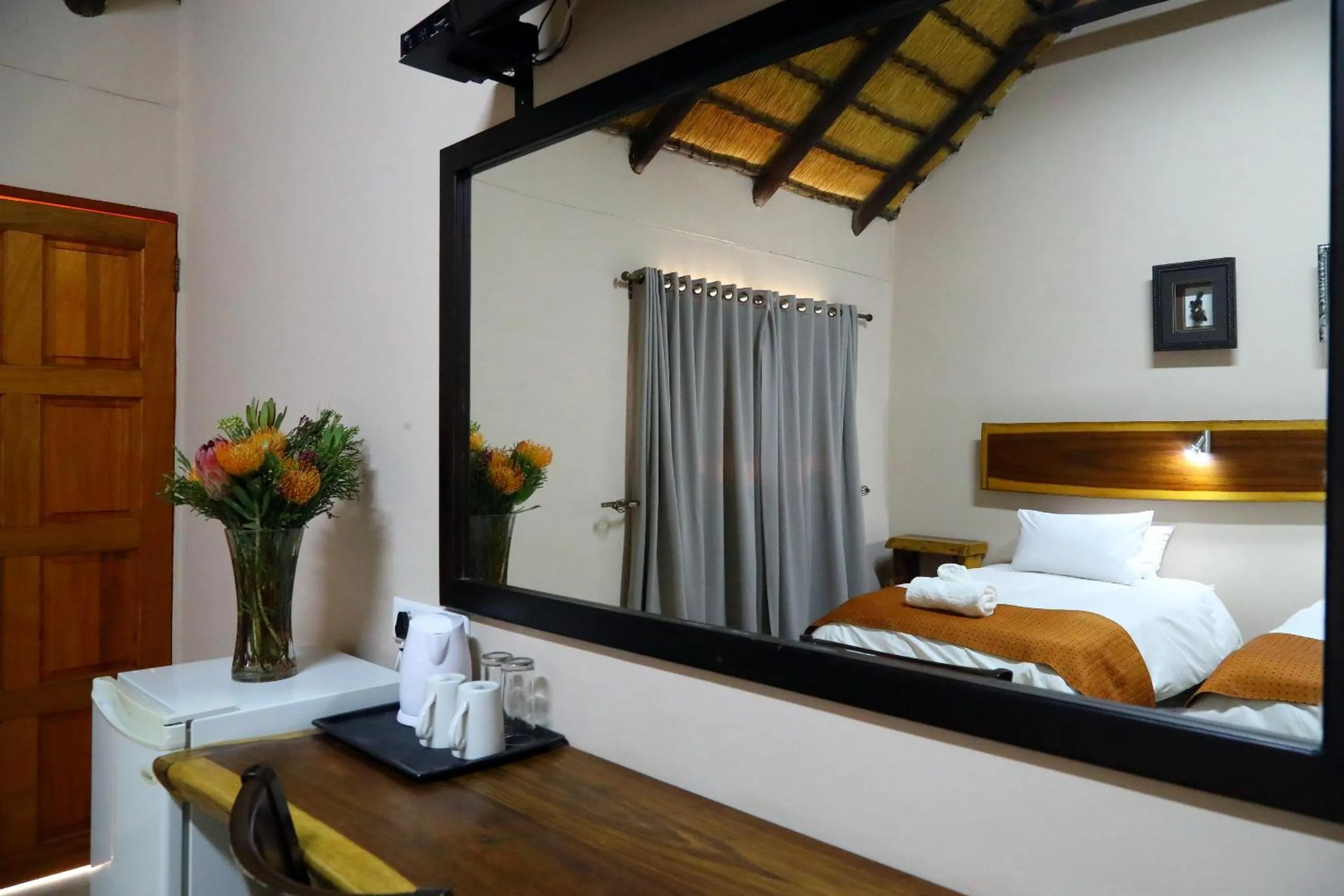 Bed in Cest Si Bon Hotel