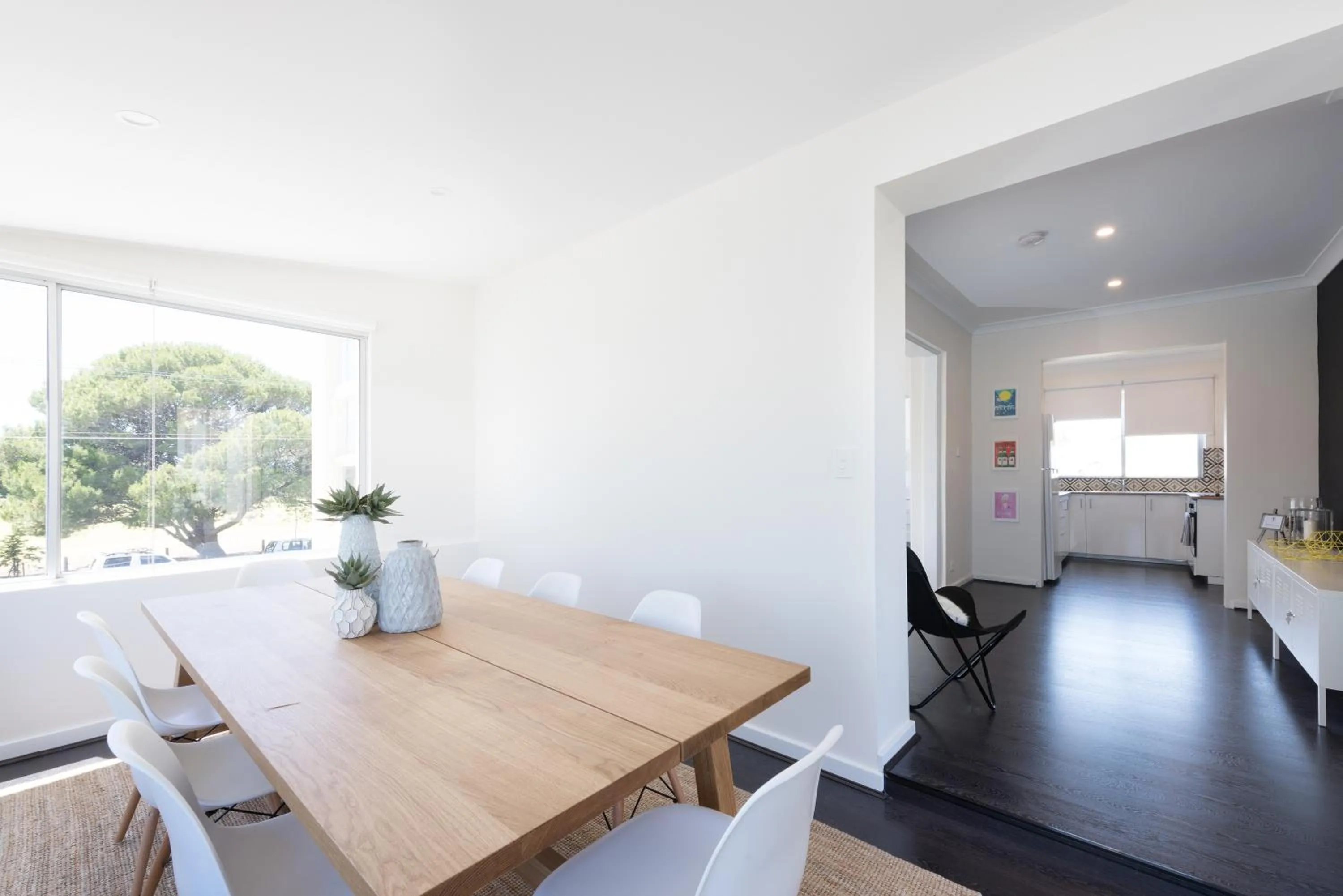 Dining Area in Arabella on West