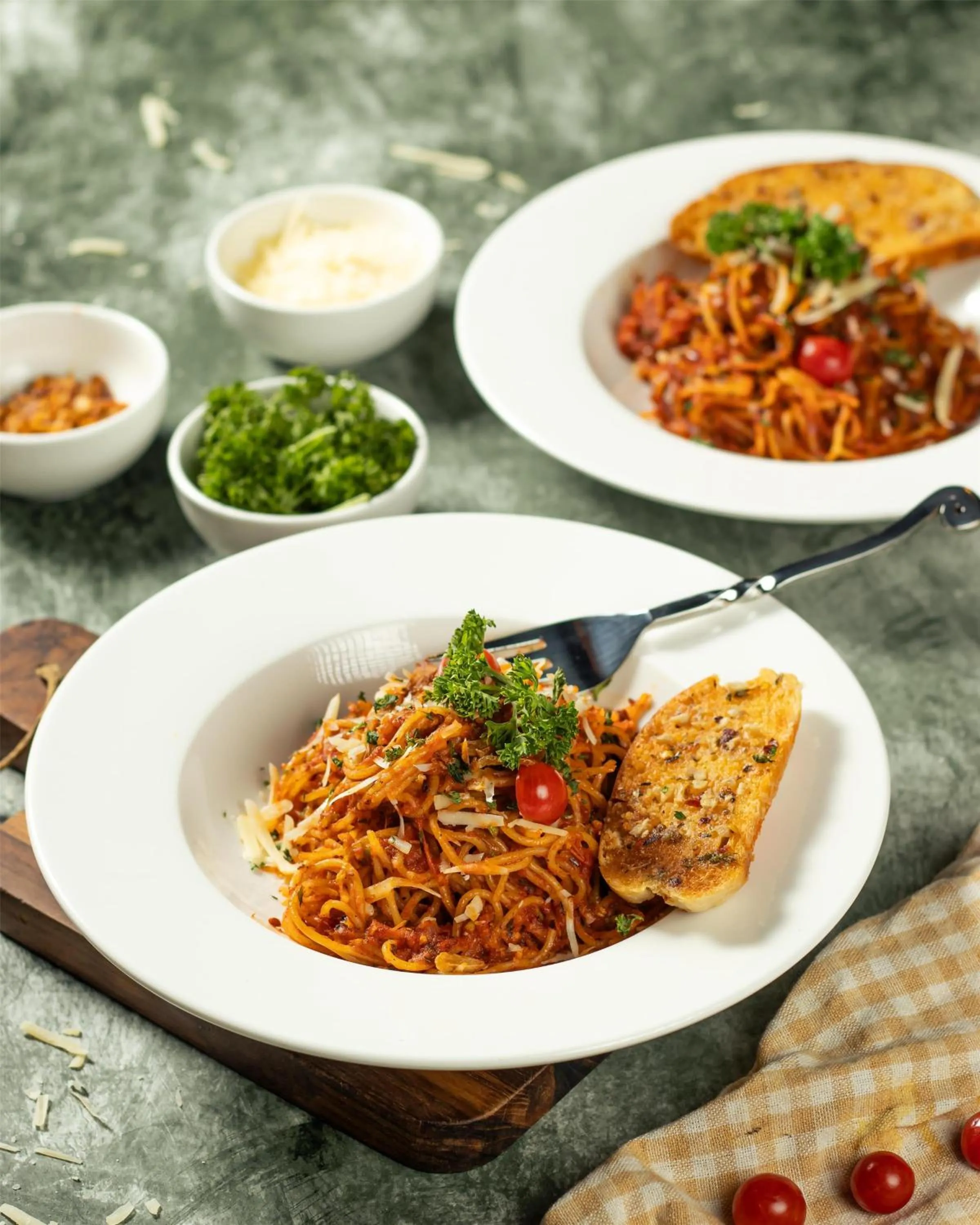 Food and drinks in Radisson Blu Hotel Ahmedabad