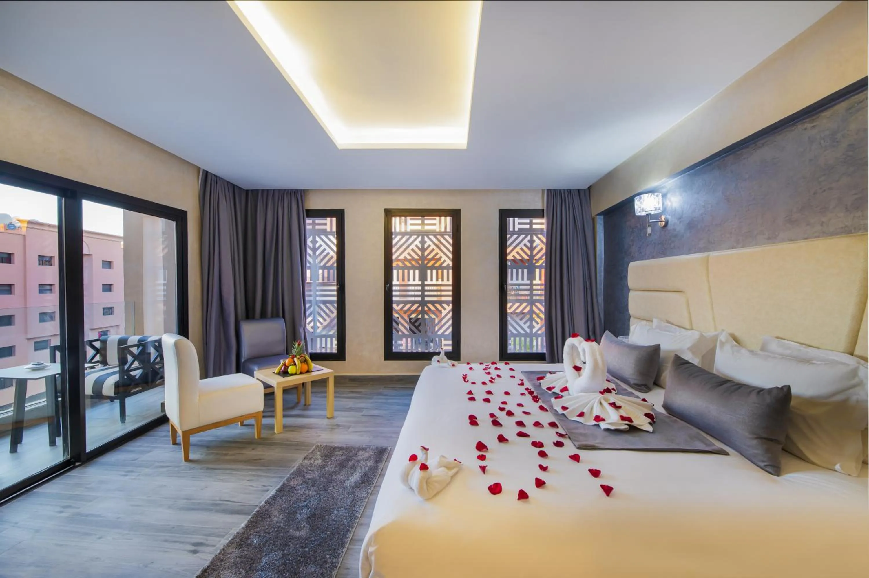 Property building, Bed in Stars Hotel & Spa