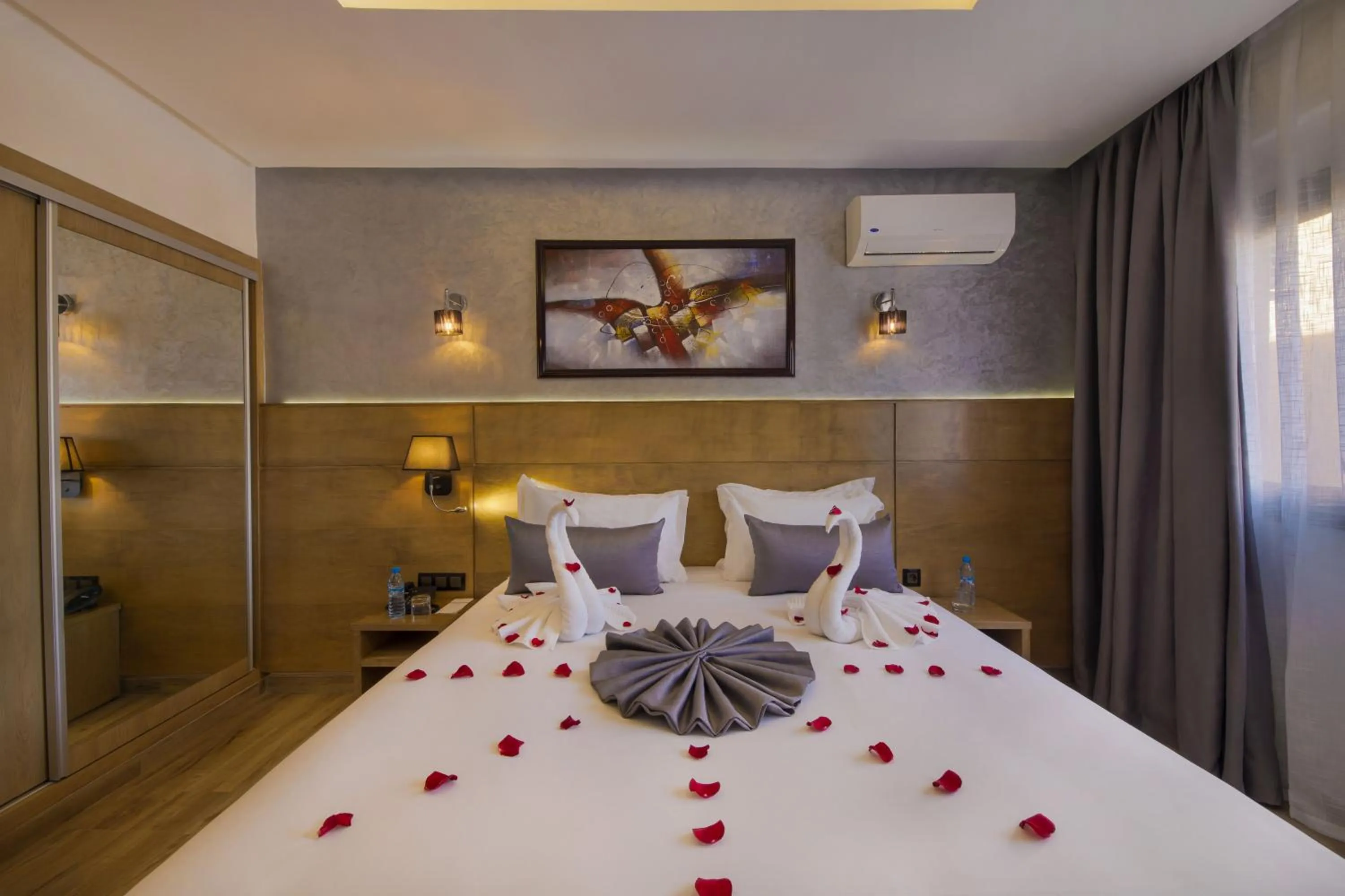 Property building, Bed in Stars Hotel & Spa