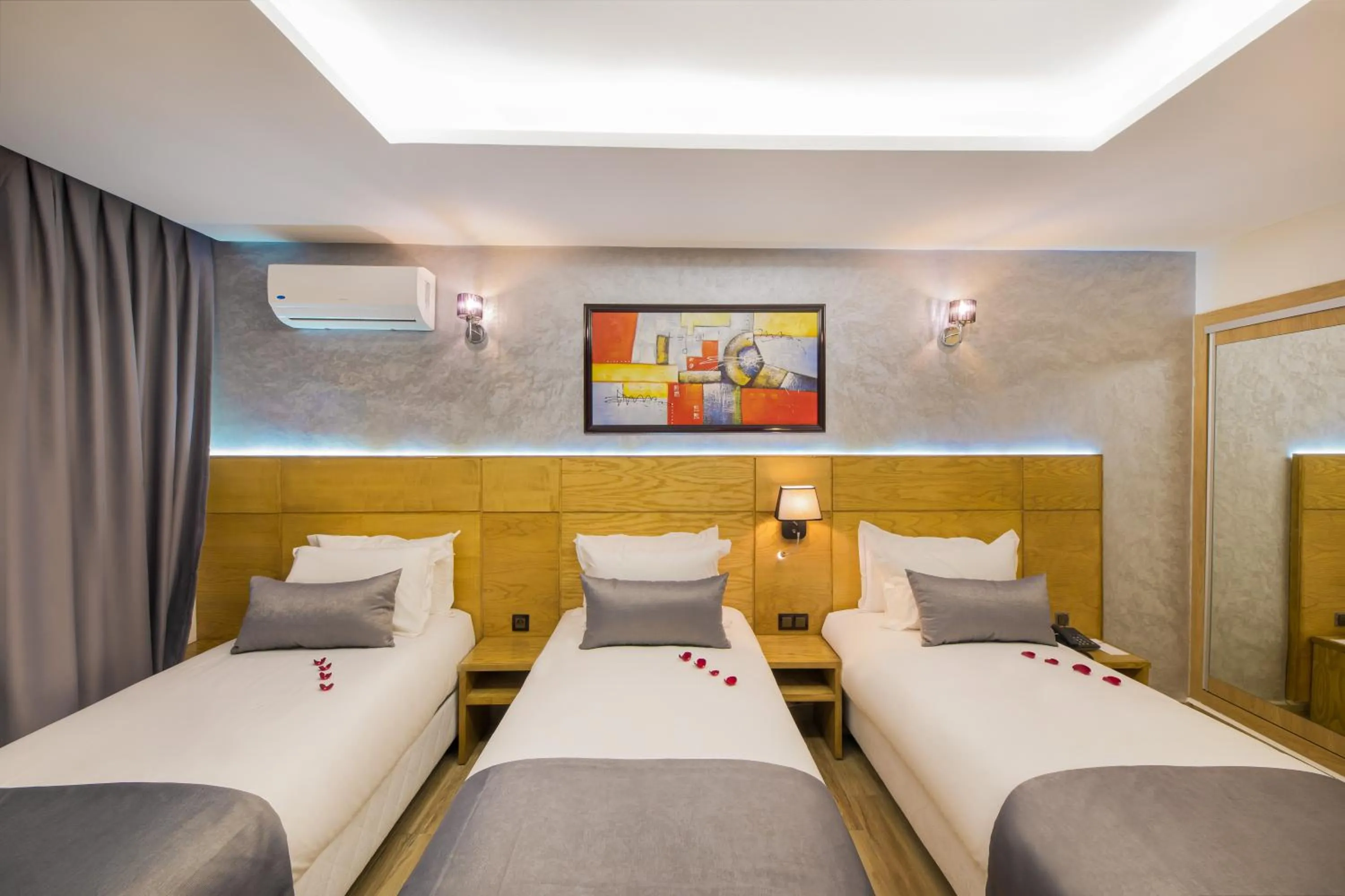 Property building, Bed in Stars Hotel & Spa