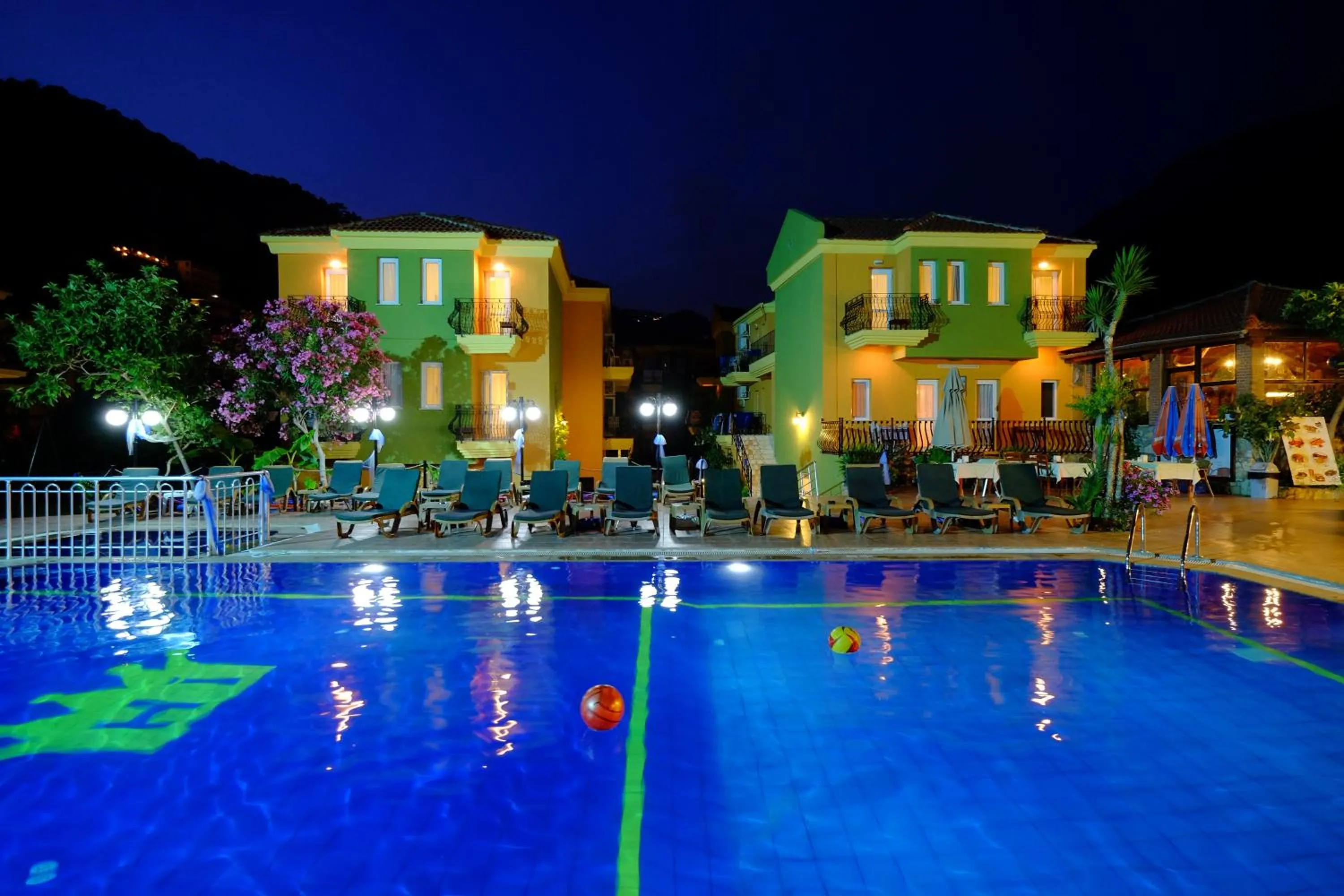 Swimming pool in Hotel Imparator