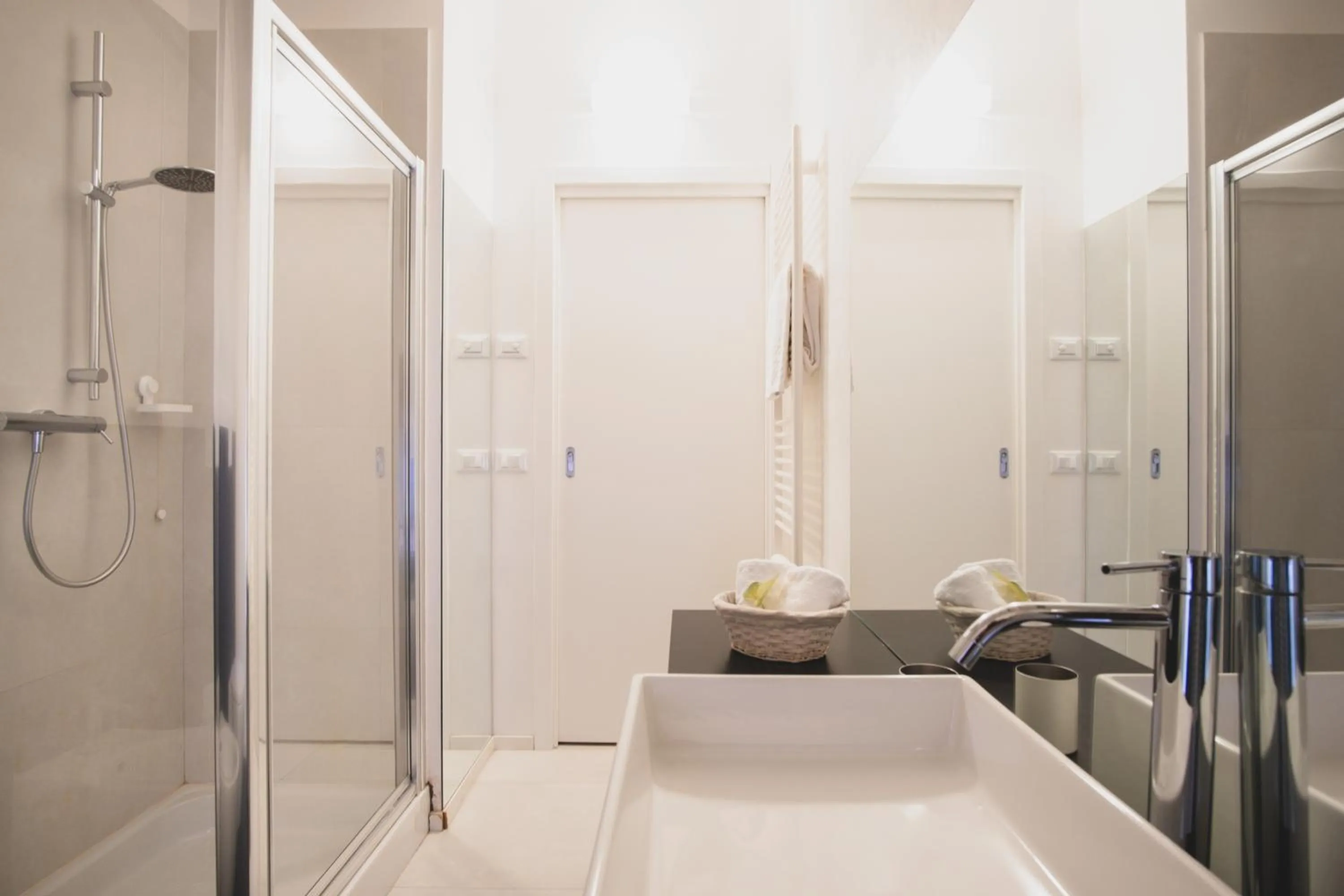 Bathroom in Casa Fola - City Centre Rooms