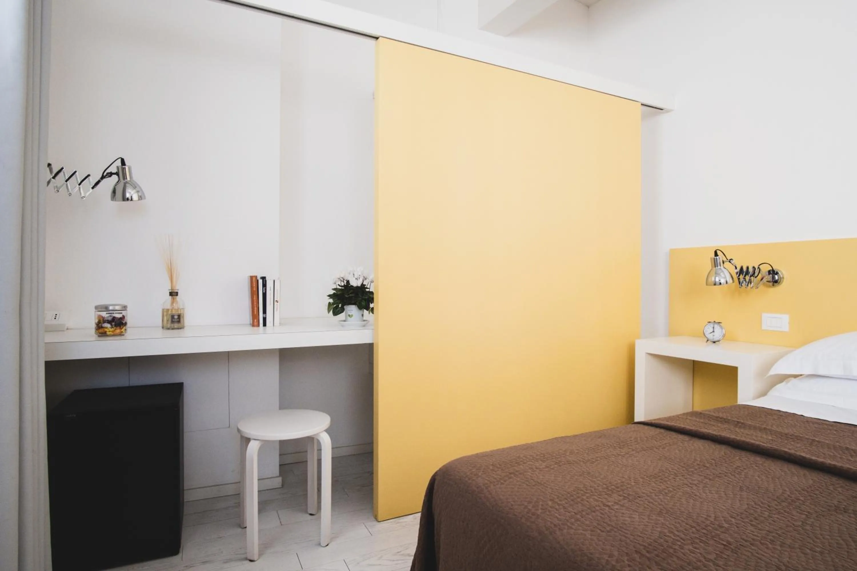 Bedroom, Bed in Casa Fola - City Centre Rooms