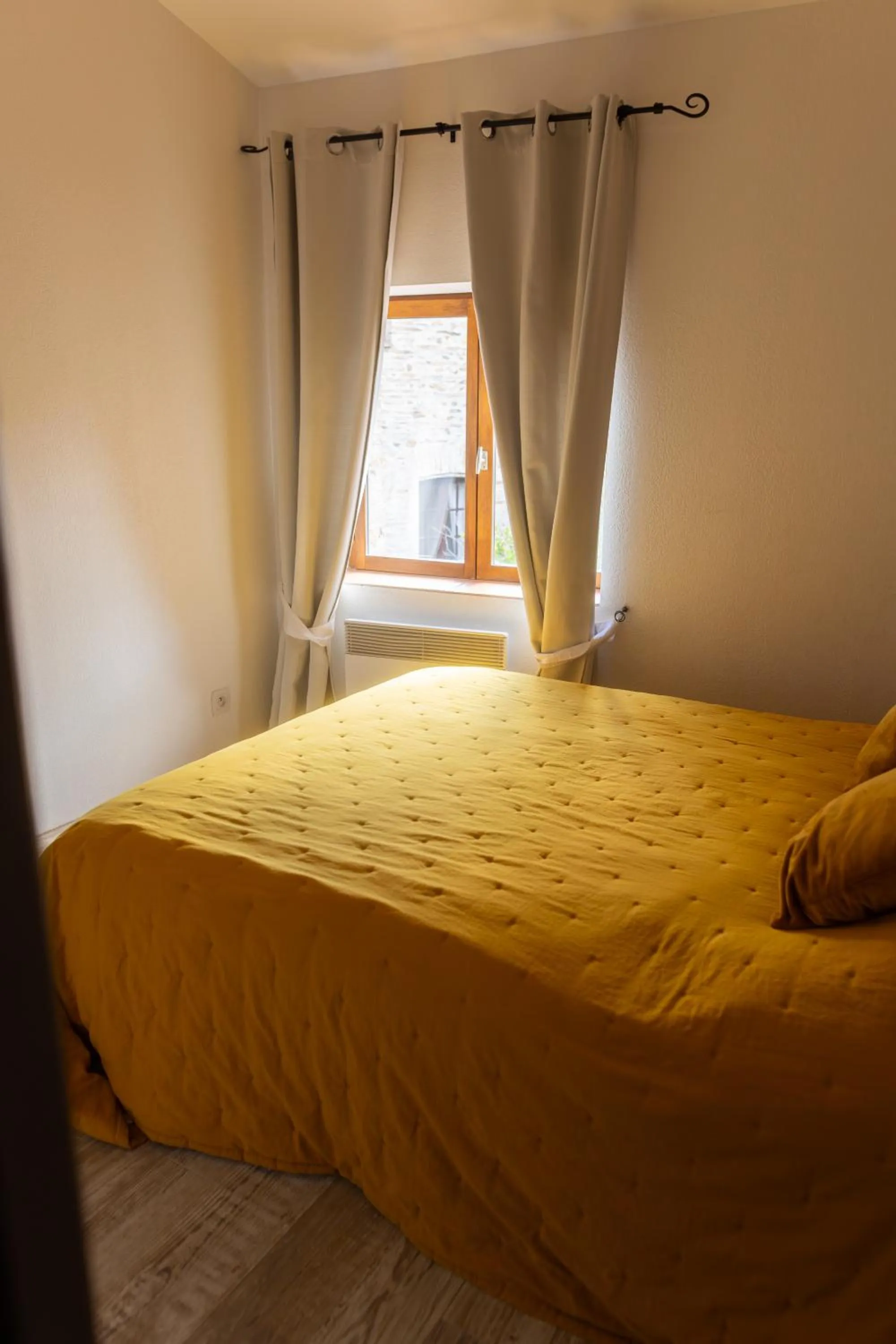 Bed in La Vieille Demeure