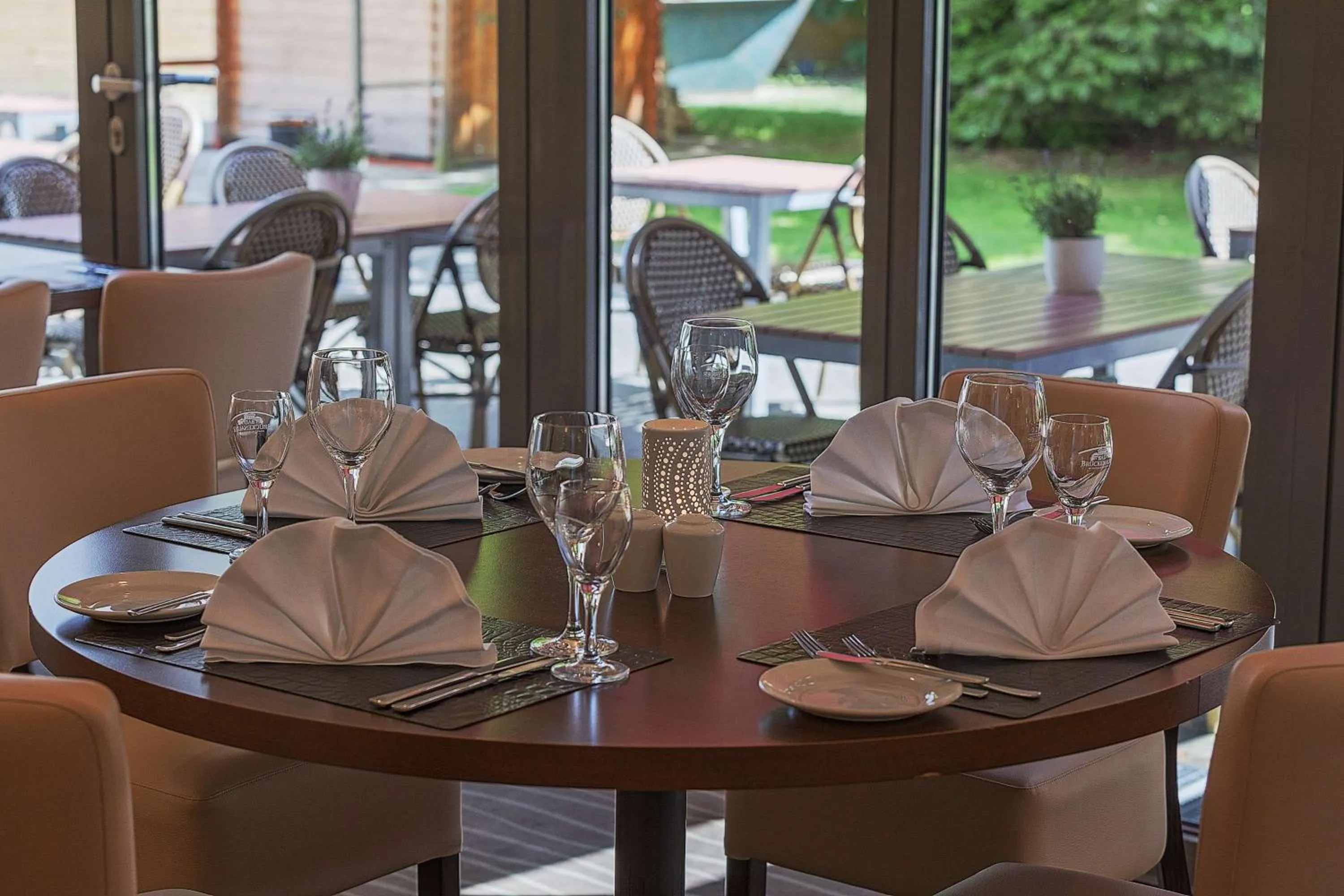 Restaurant/places to eat in Best Western Macrander Hotel Frankfurt/Kaiserlei