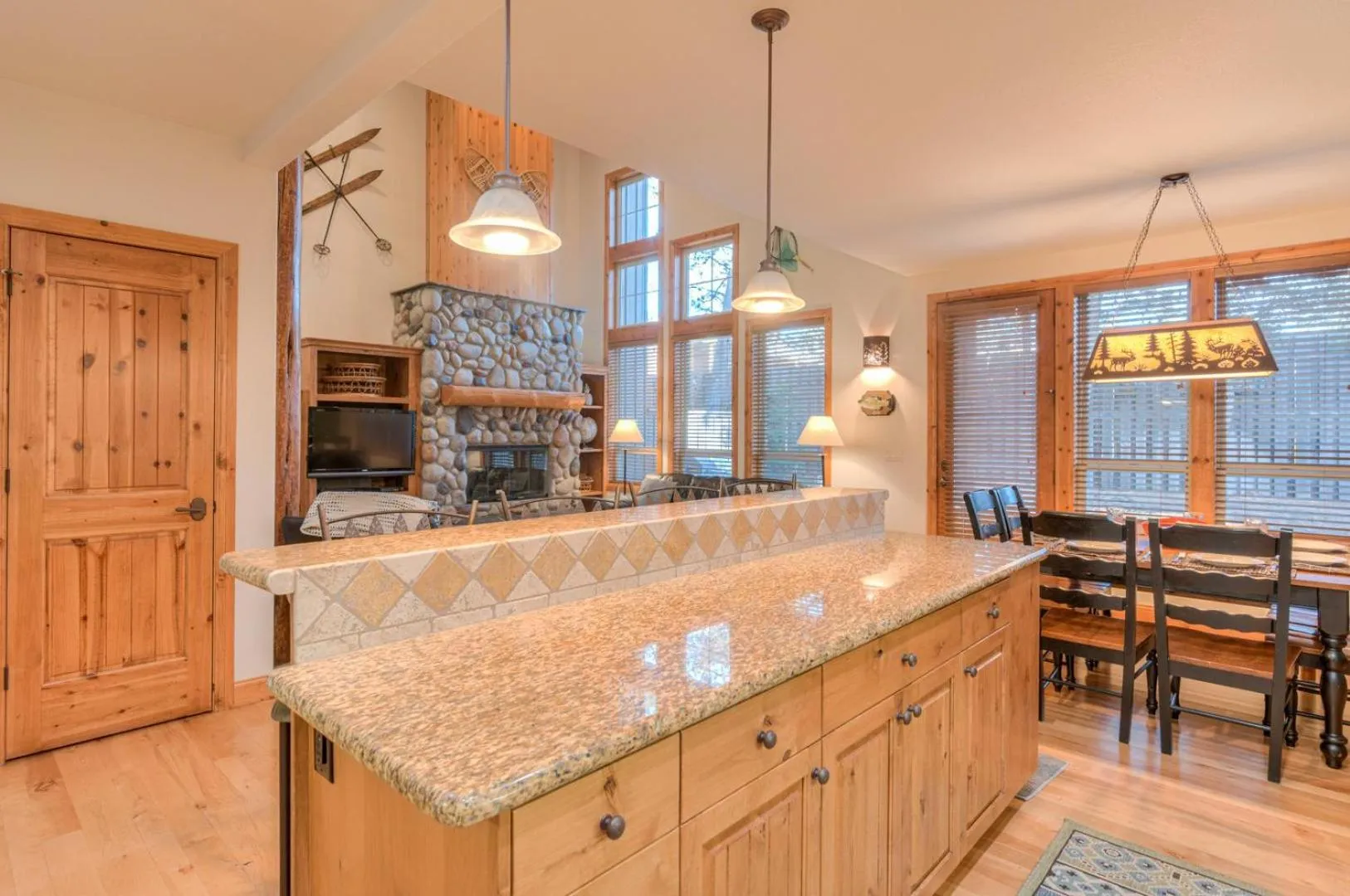 Aquila Lodge - Unit 5