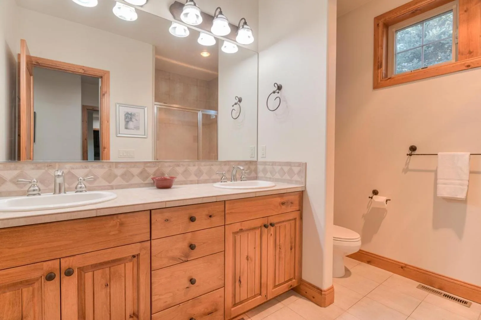 Aquila Lodge - Unit 5