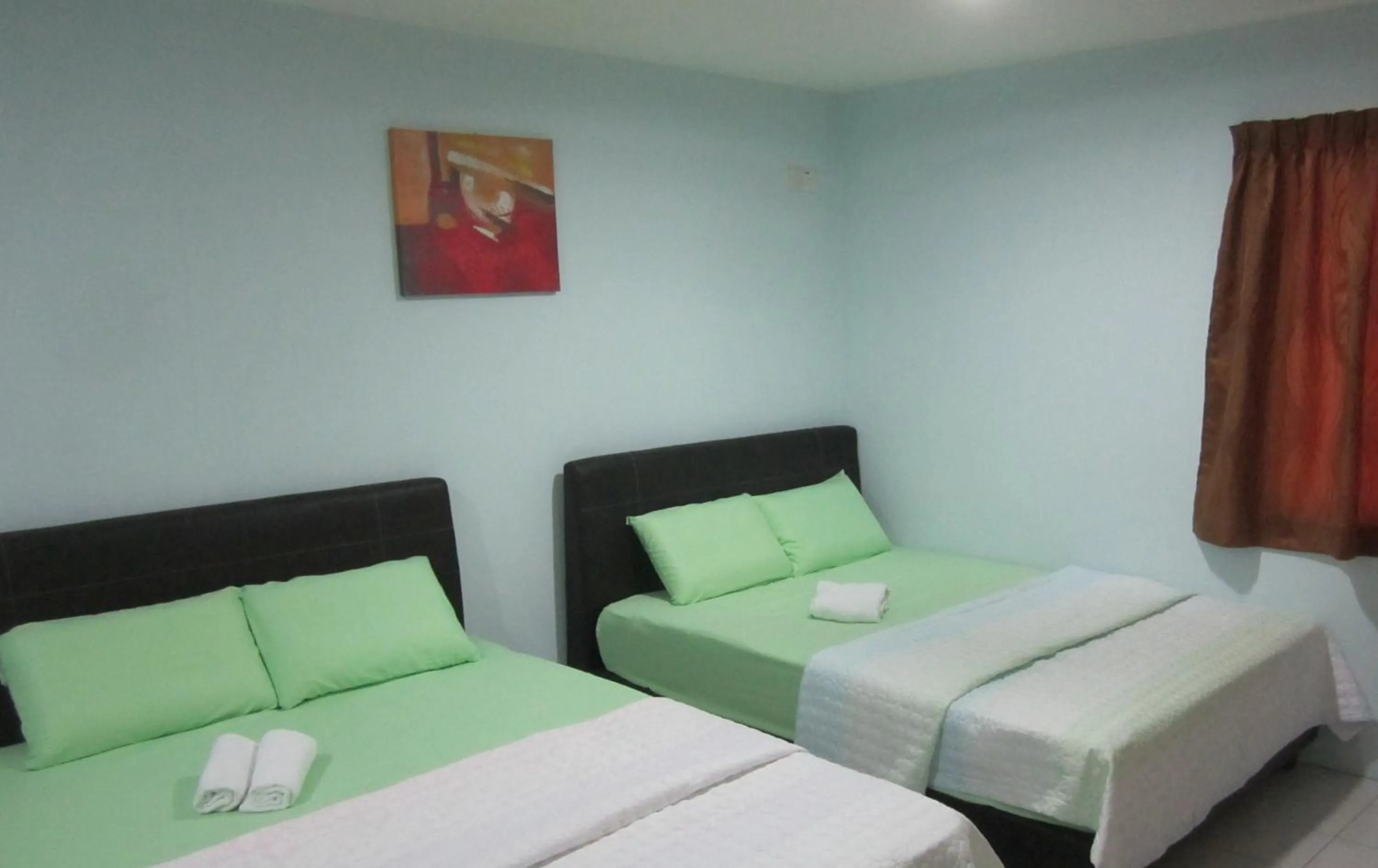Bedroom, Bed in Best Seven Motel