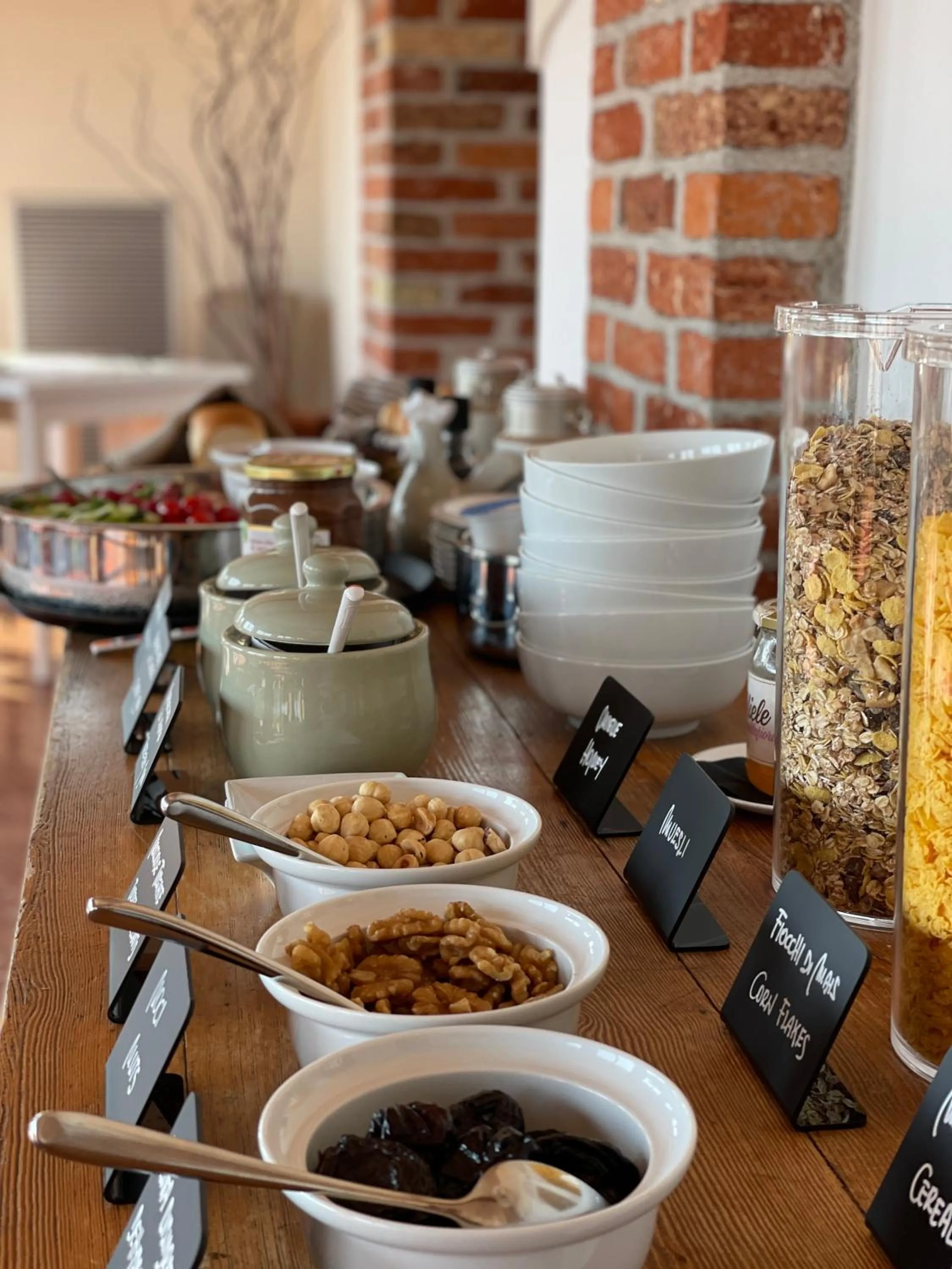 Breakfast in Elliot Osteria e dormire in collina