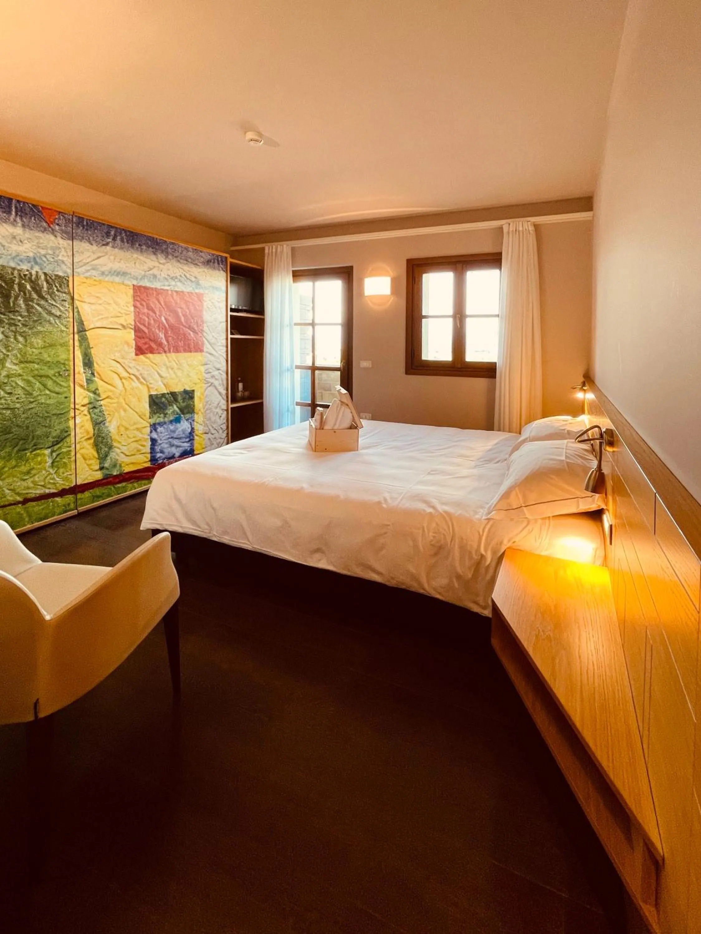 Photo of the whole room, Bed in Elliot Osteria e dormire in collina