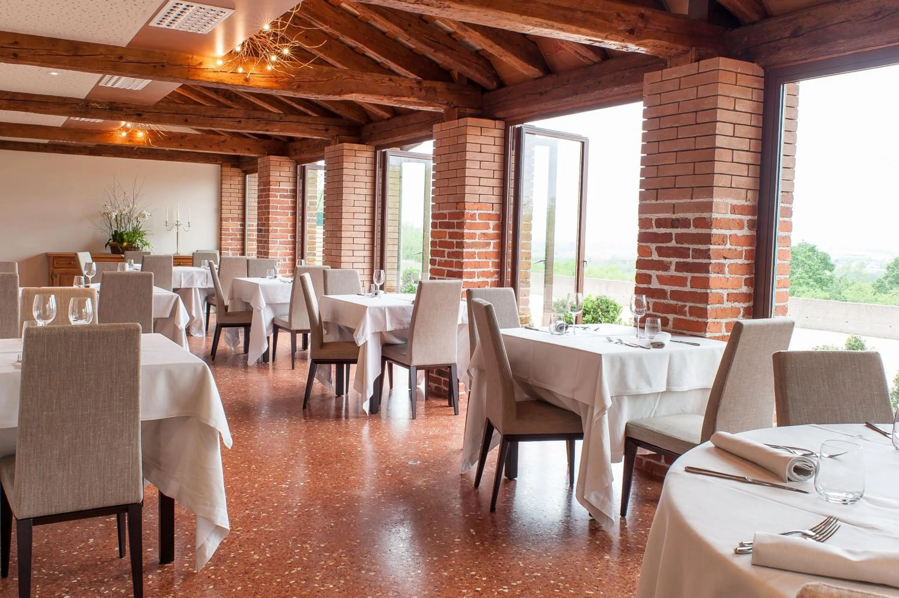 Restaurant/places to eat in Elliot Osteria e dormire in collina