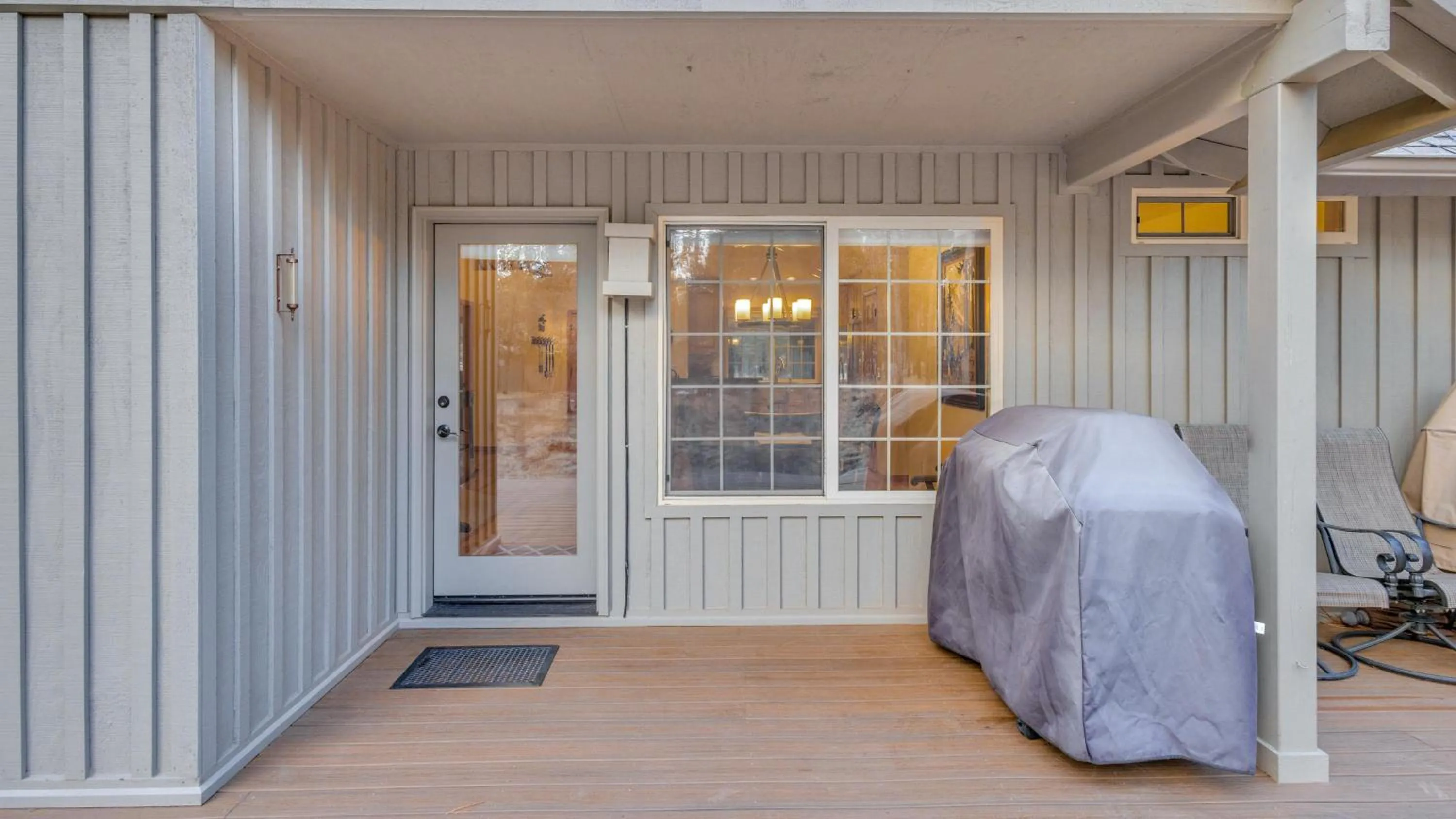 Bed in Gosling - Unit 6