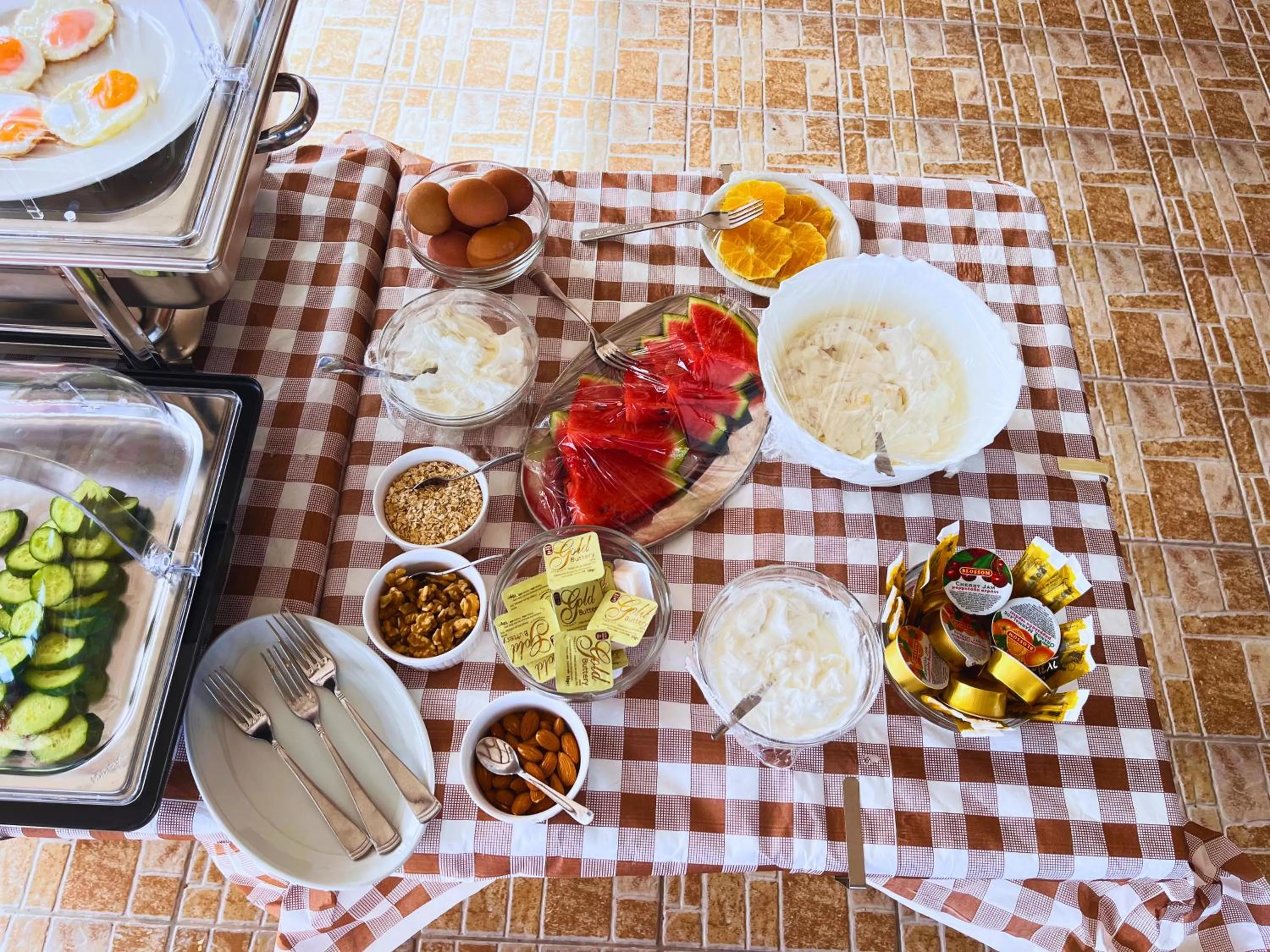 Breakfast in Eliofos Elegant Maisonettes