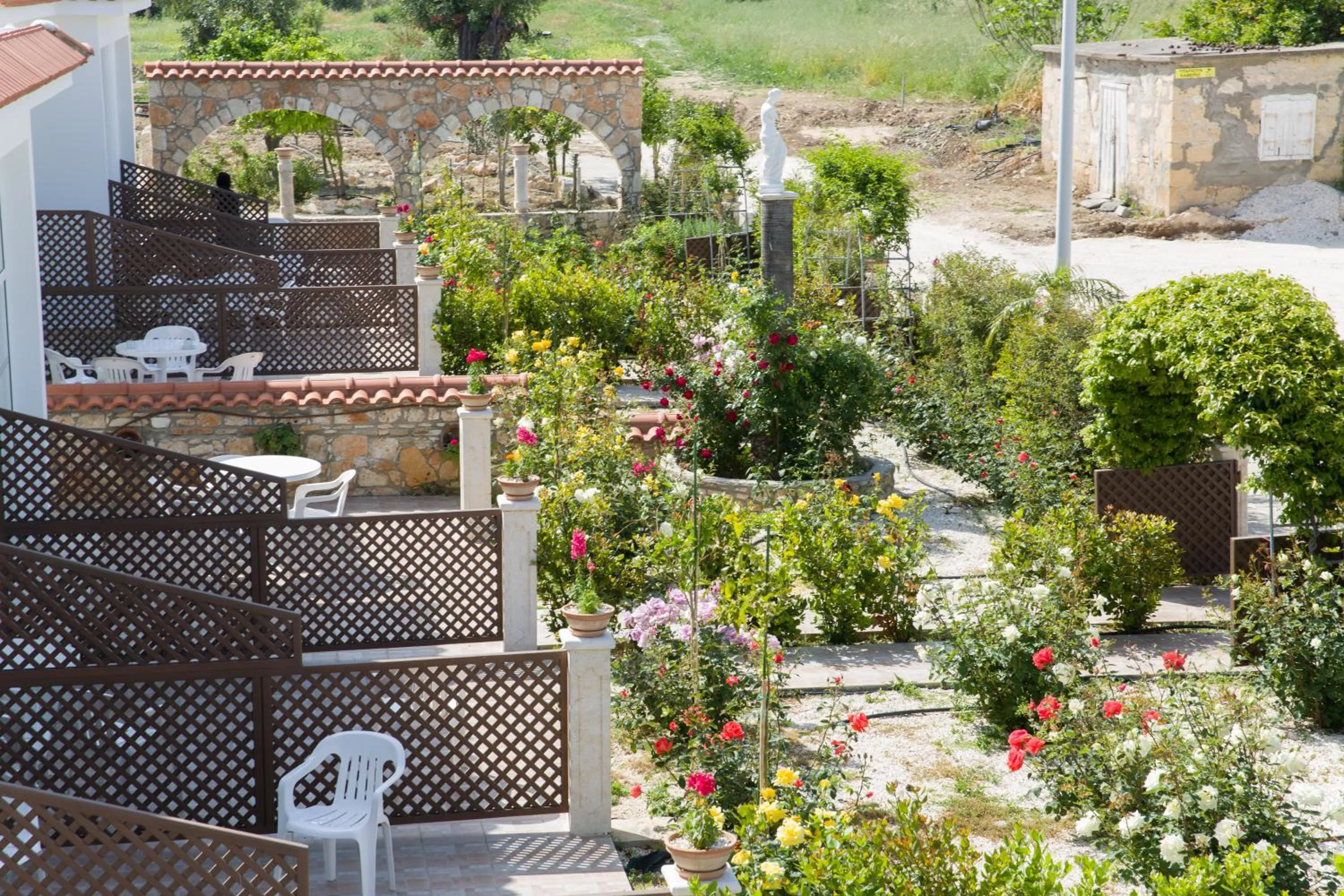 BBQ facilities in Eliofos Elegant Maisonettes