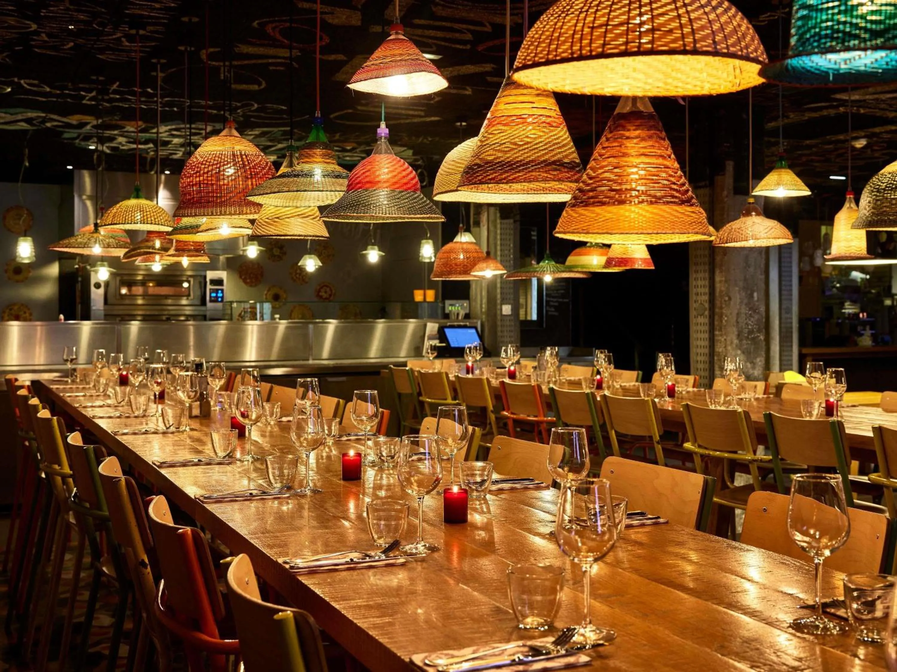 Restaurant/places to eat in Mama Shelter Bordeaux Centre