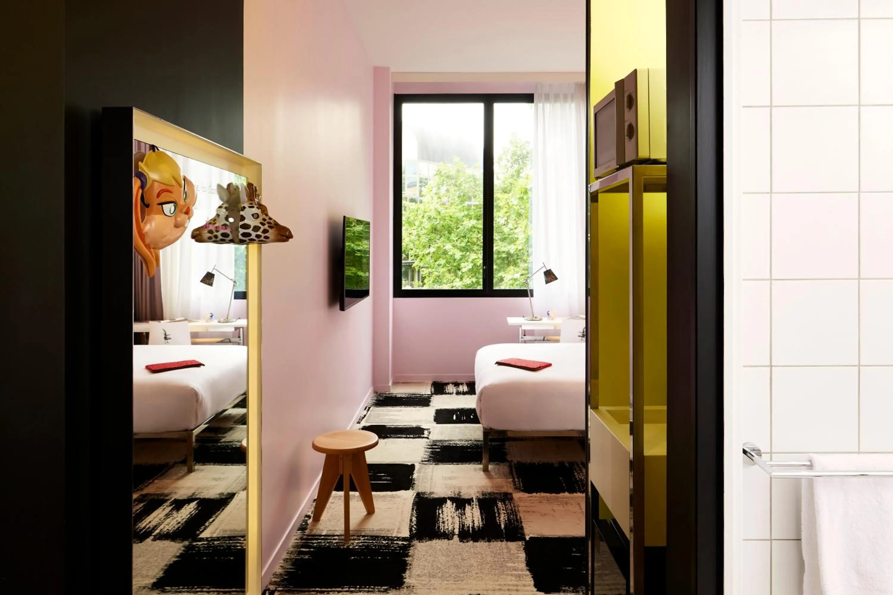 TV and multimedia, Bed in Mama Shelter Bordeaux Centre