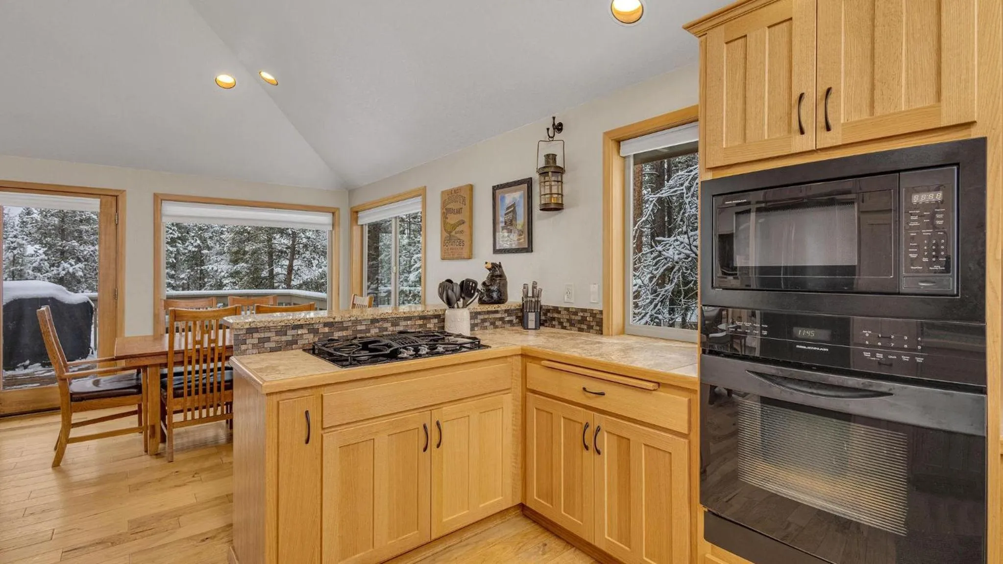 Vine Maple - Unit 30