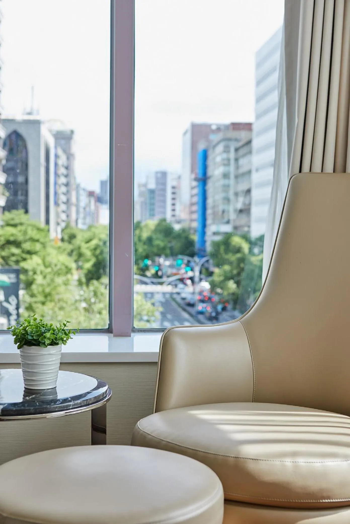 Day in K Hotel Taipei II