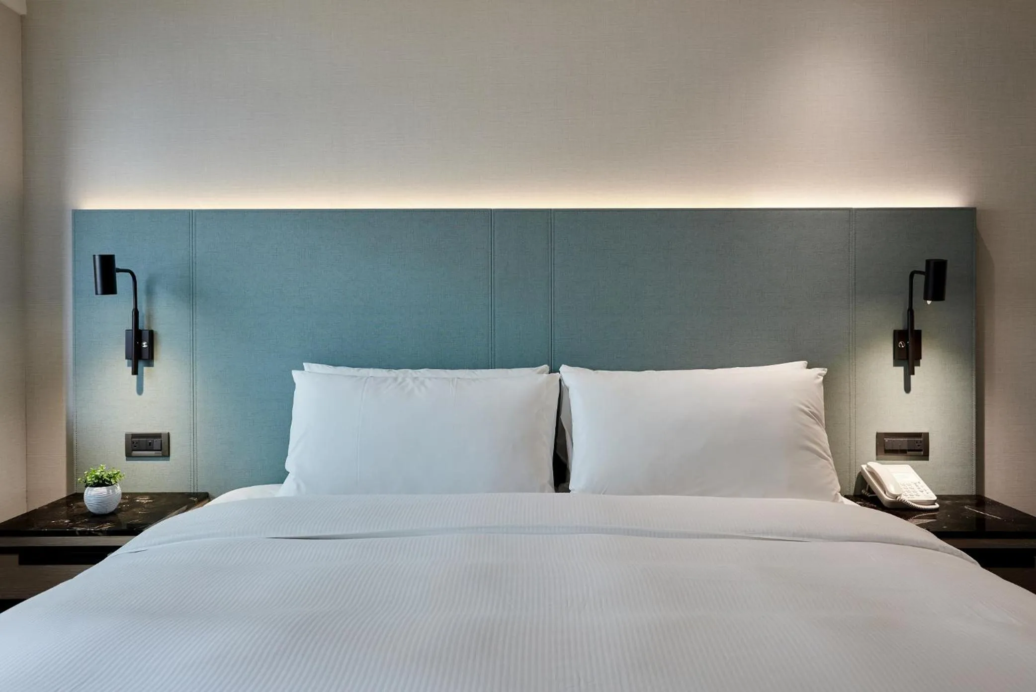 Bed in K Hotel Taipei II